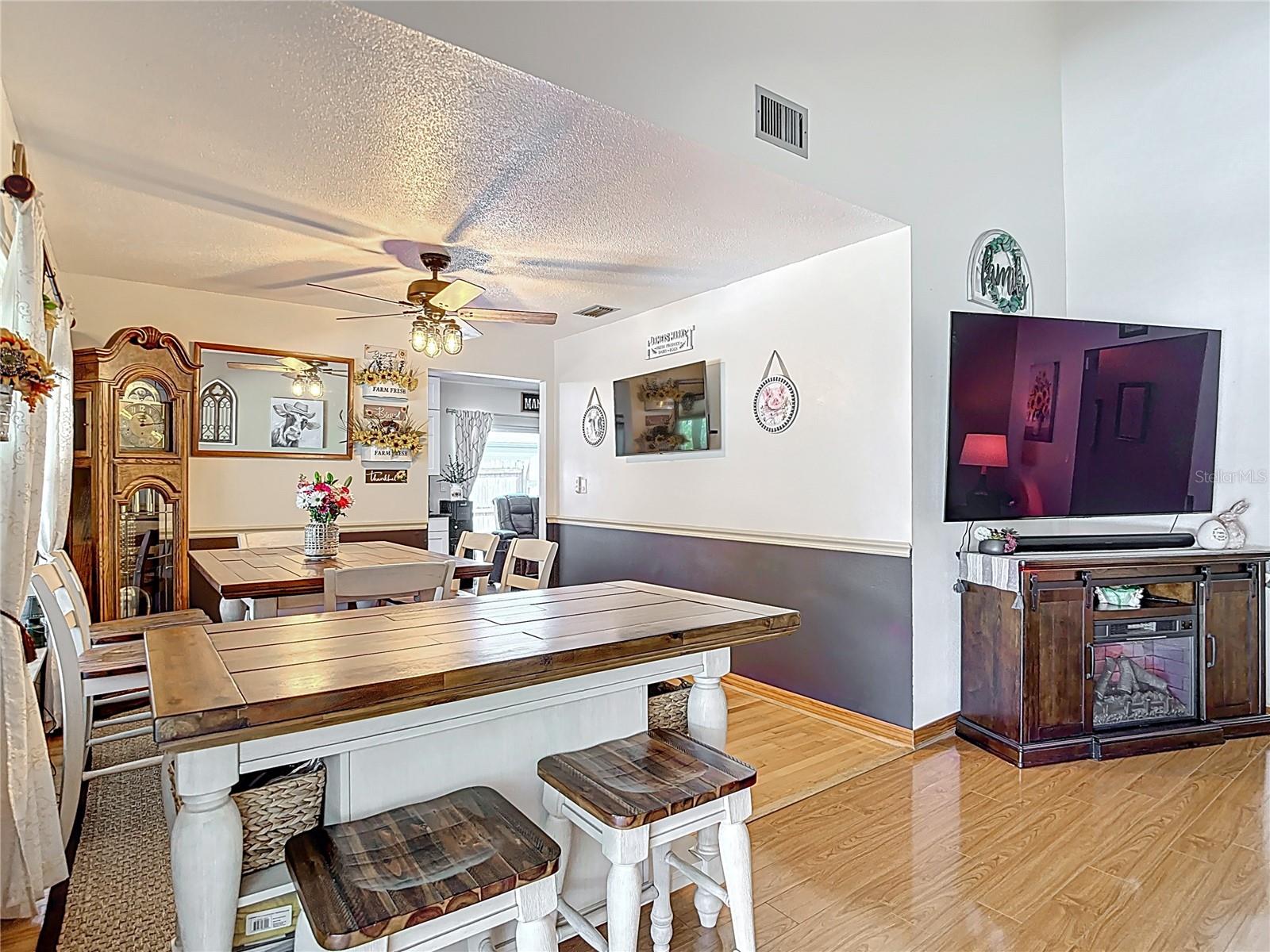 504 HILLDALE RD, BRANDON, FL, 33510