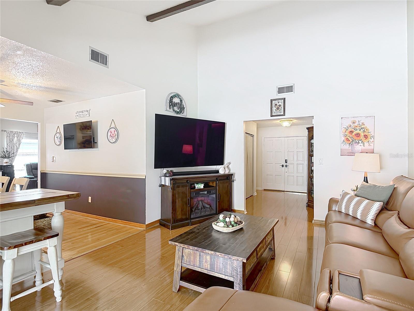 504 HILLDALE RD, BRANDON, FL, 33510