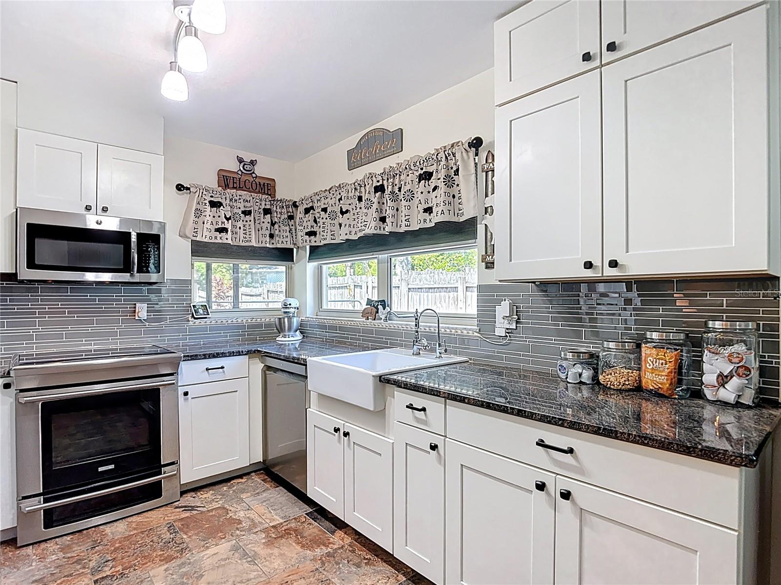 504 HILLDALE RD, BRANDON, FL, 33510