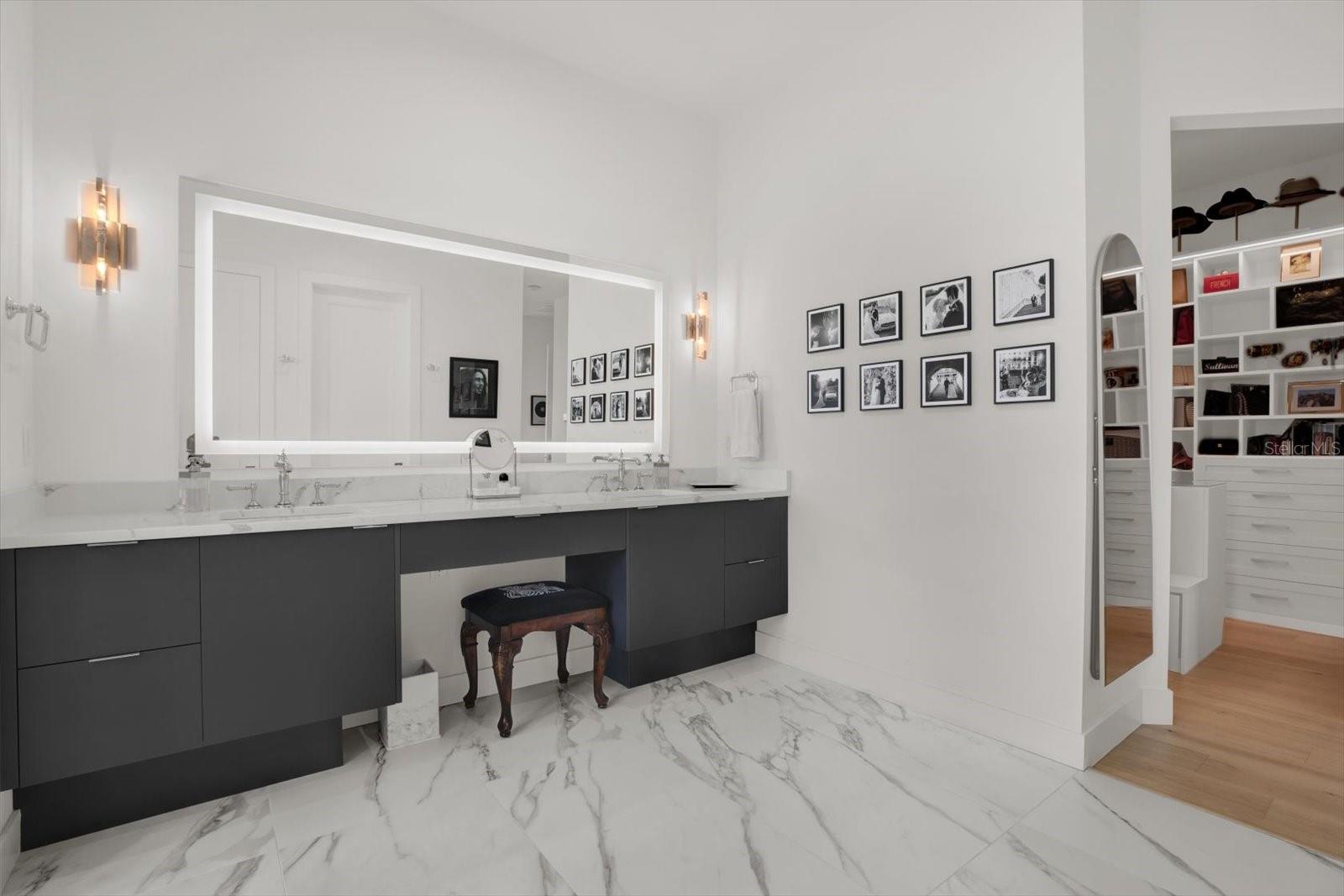 5924 BAYVIEW CIR S, GULFPORT, FL, 33707