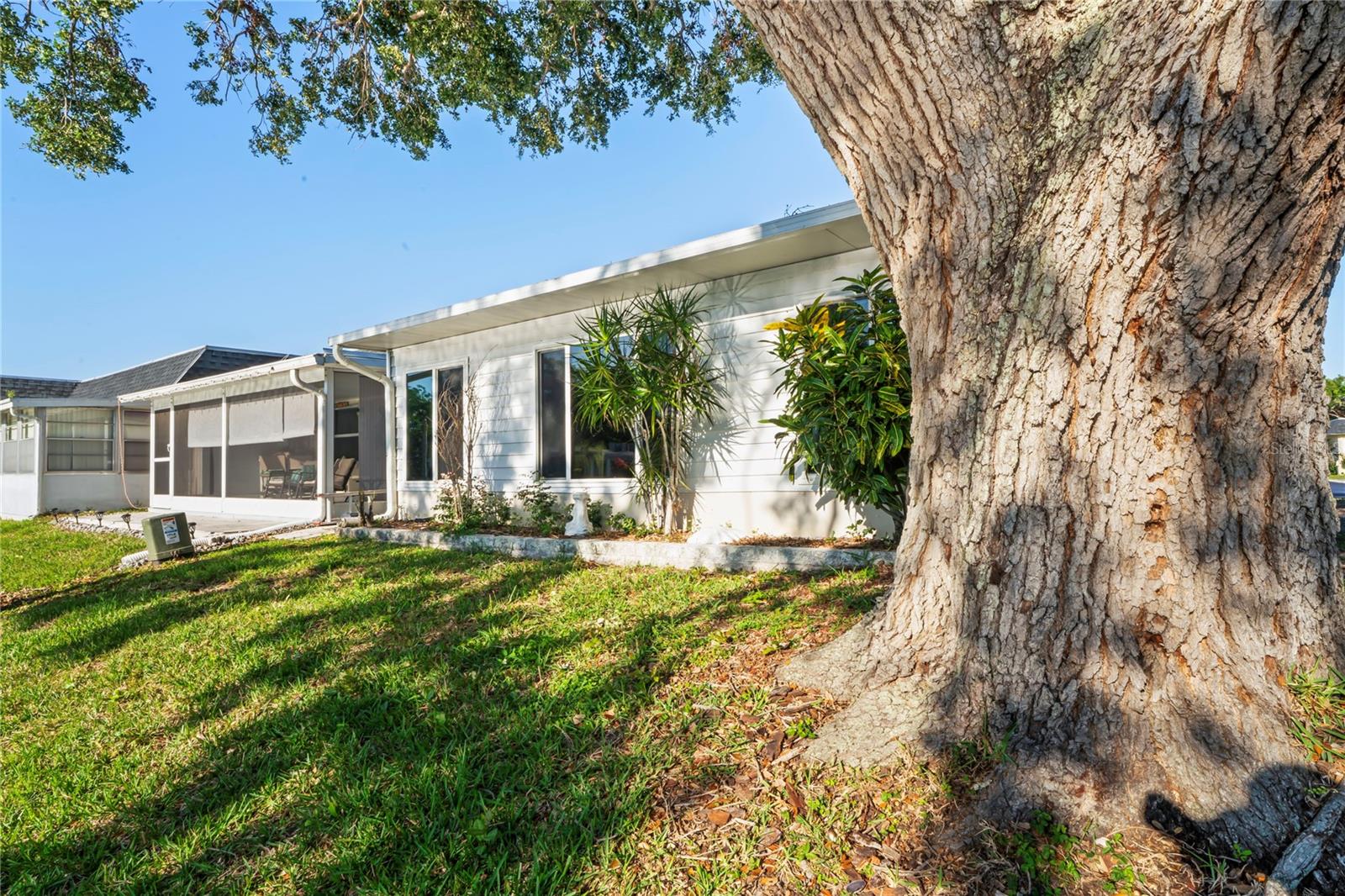 200 PORTREE DR, DUNEDIN, FL, 34698