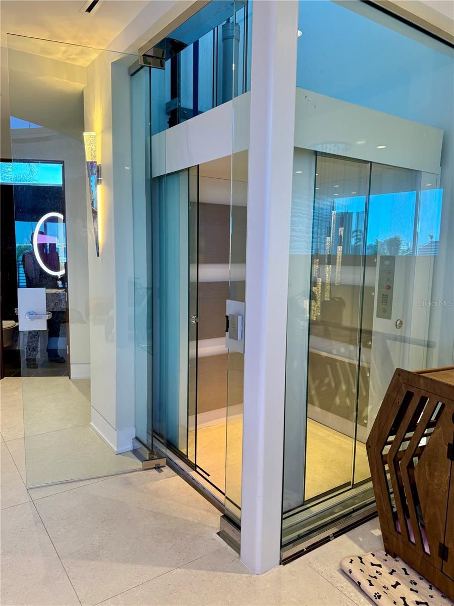 12650 7TH ST E, TREASURE ISLAND, FL, 33706