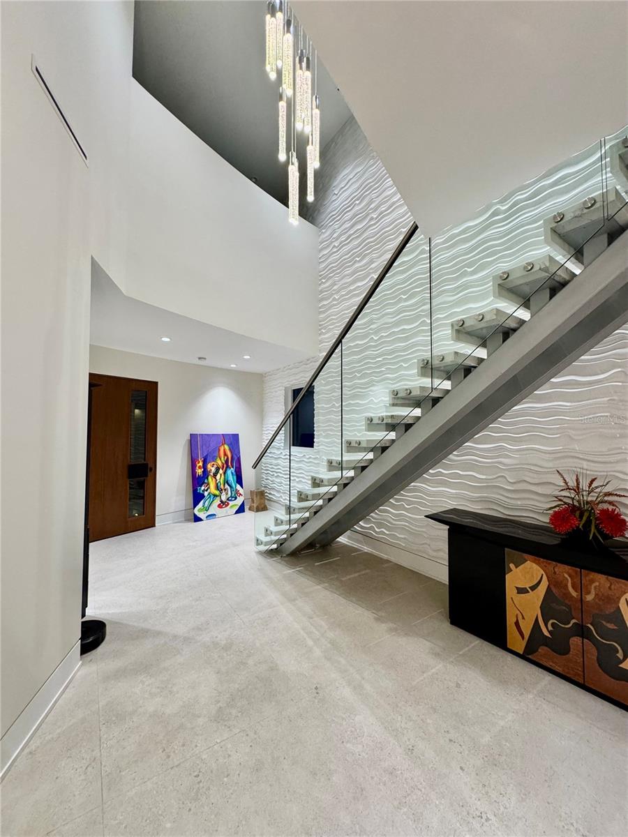 12650 7TH ST E, TREASURE ISLAND, FL, 33706