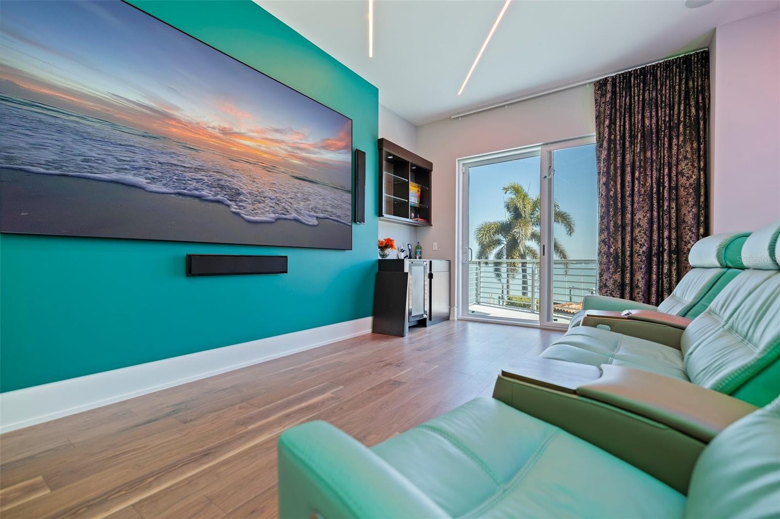 12650 7TH ST E, TREASURE ISLAND, FL, 33706