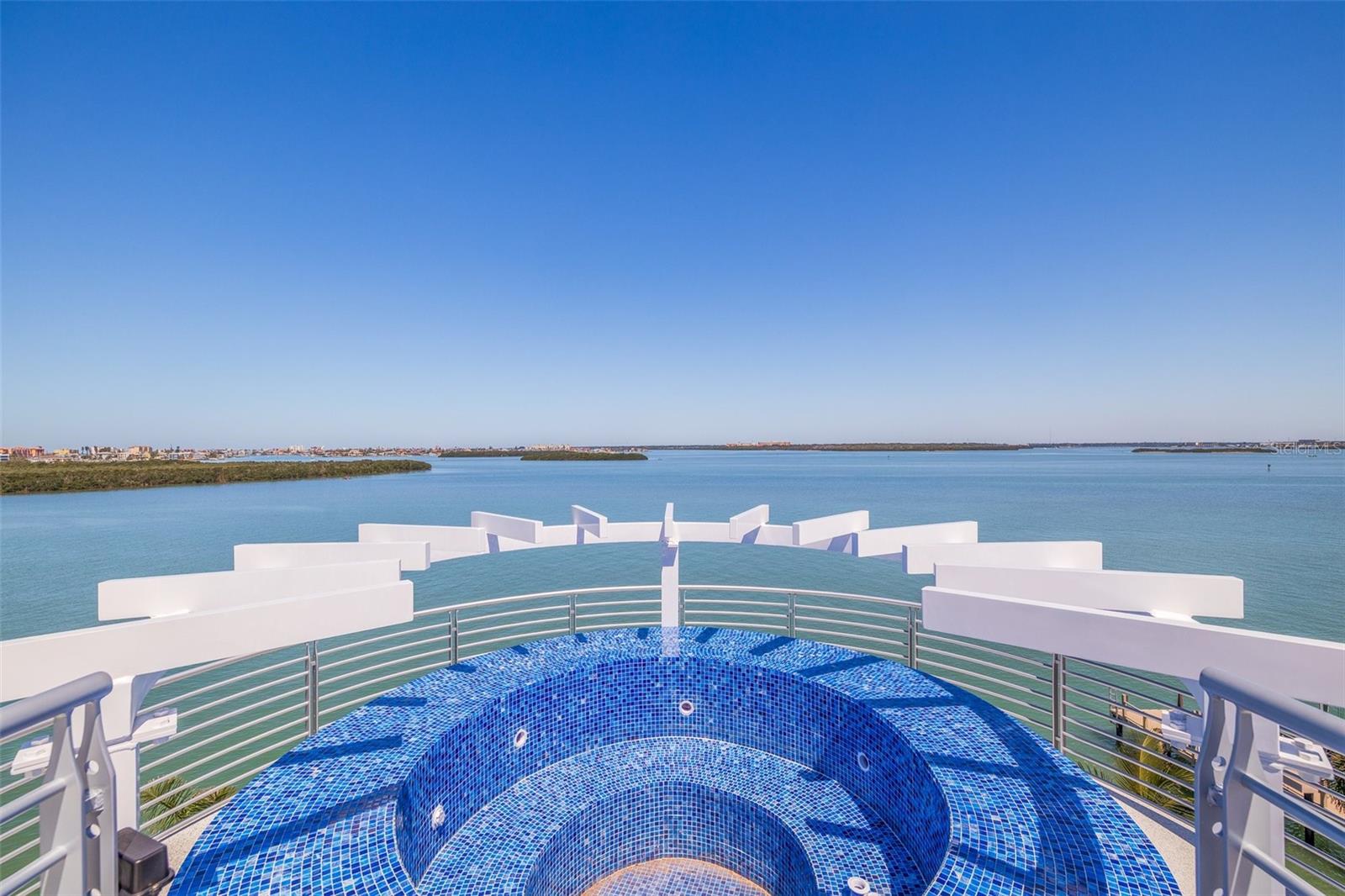 12650 7TH ST E, TREASURE ISLAND, FL, 33706