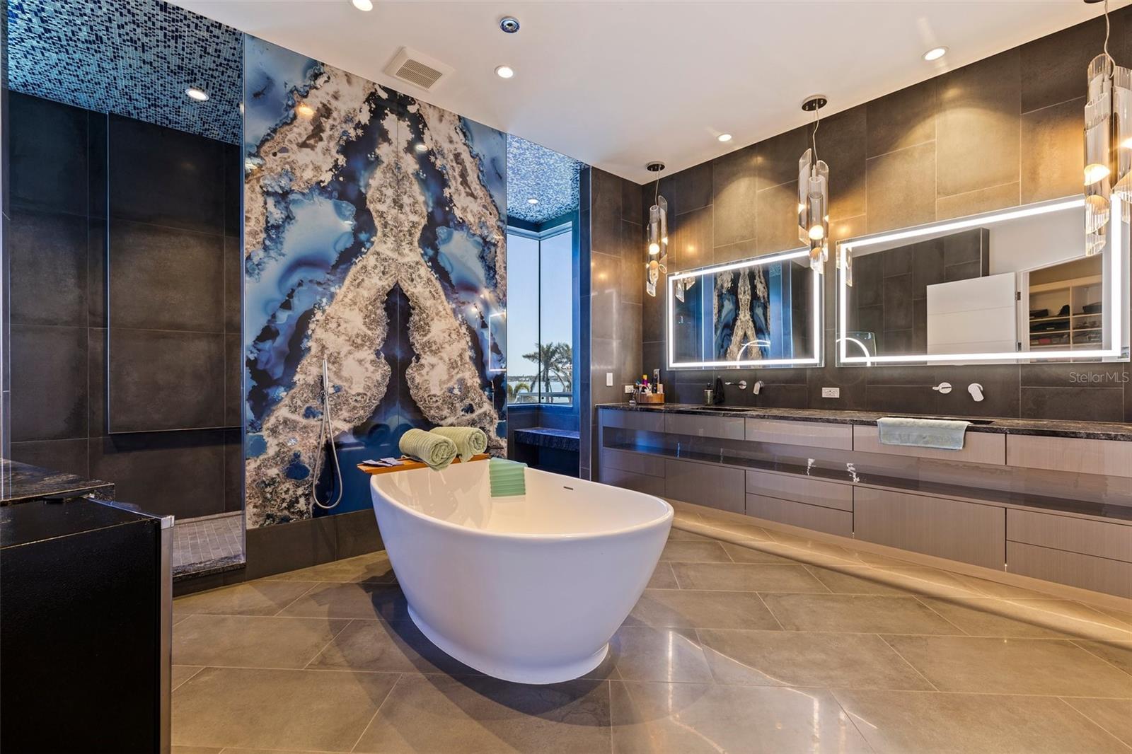 12650 7TH ST E, TREASURE ISLAND, FL, 33706