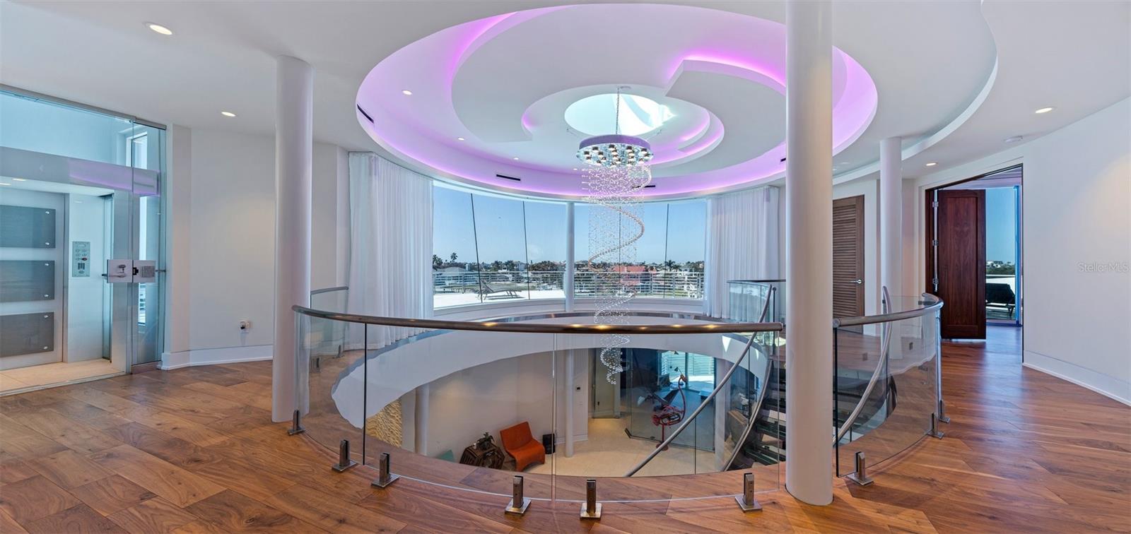 12650 7TH ST E, TREASURE ISLAND, FL, 33706