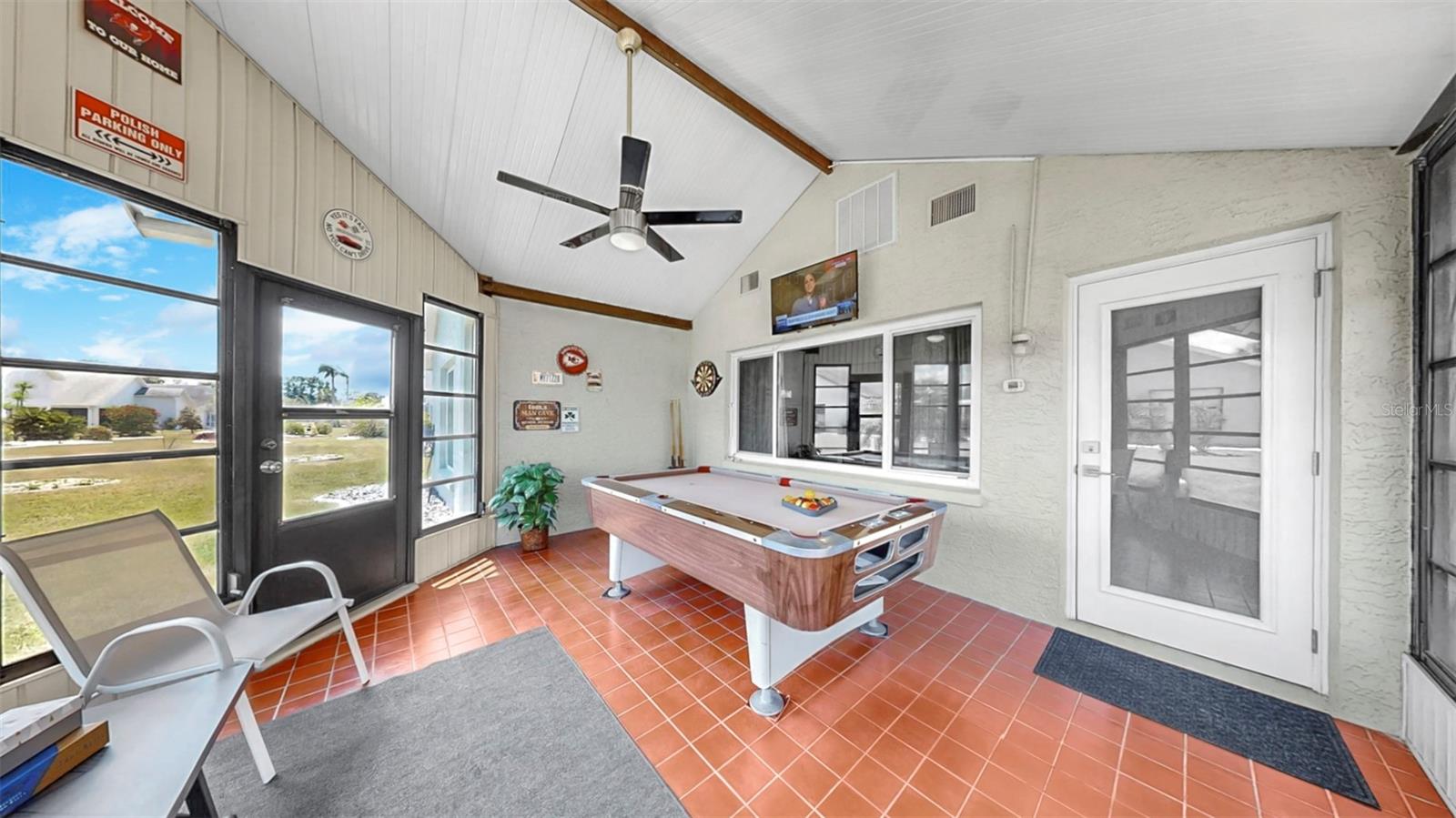 1613 E DEL WEBB BLVD, SUN CITY CENTER, FL, 33573