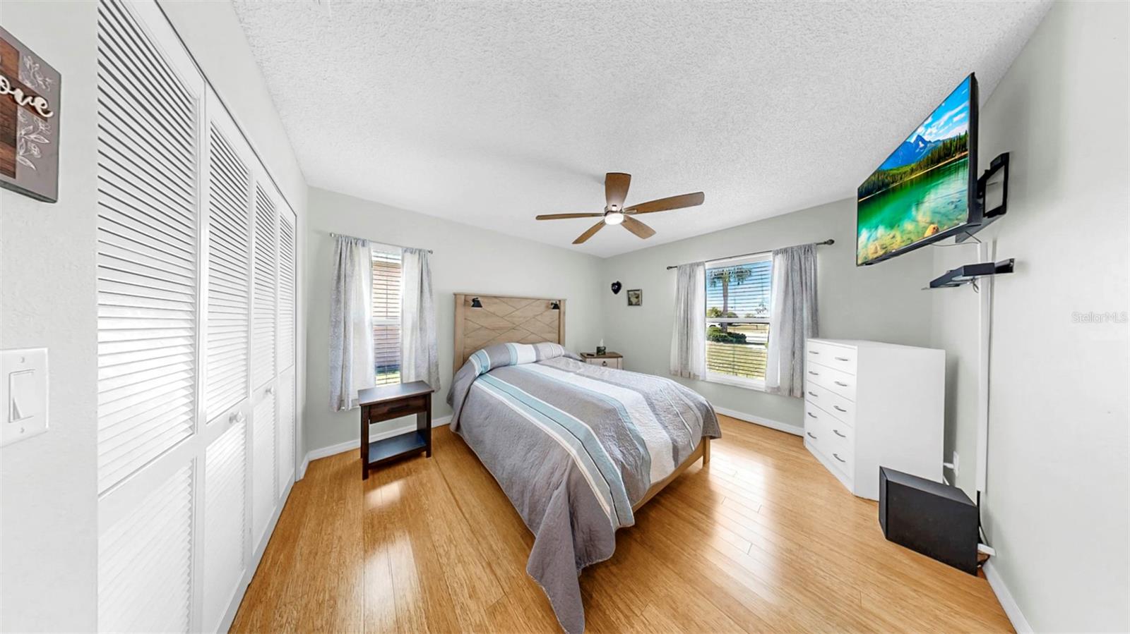 1613 E DEL WEBB BLVD, SUN CITY CENTER, FL, 33573