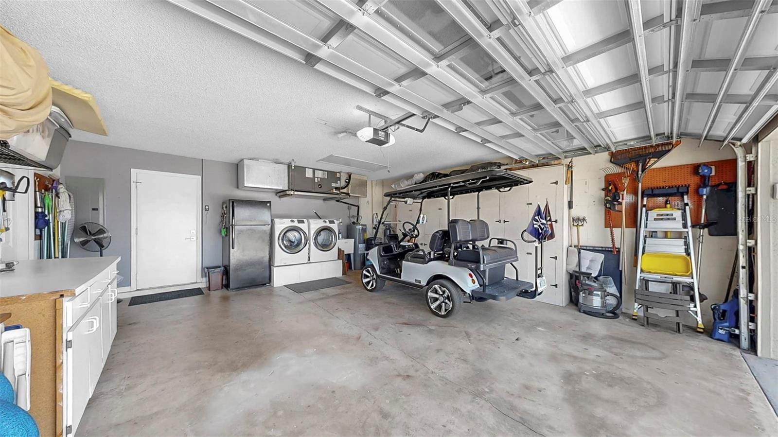 1613 E DEL WEBB BLVD, SUN CITY CENTER, FL, 33573