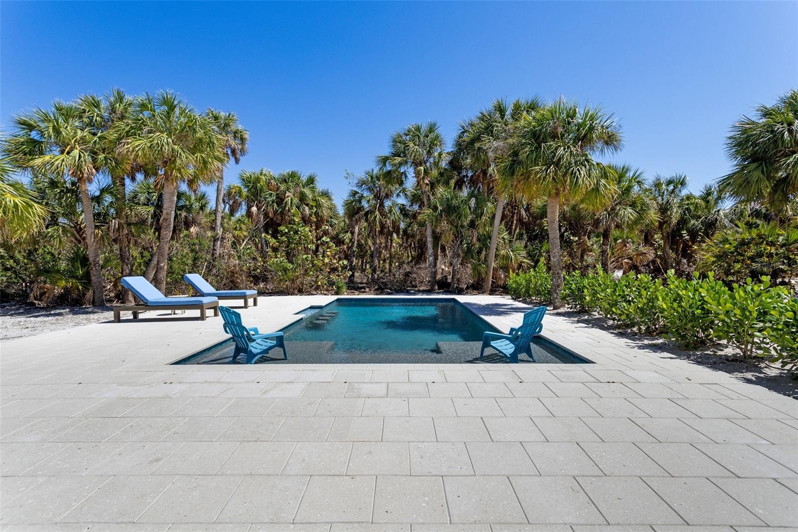 32 PALM DR, PLACIDA, FL, 33946