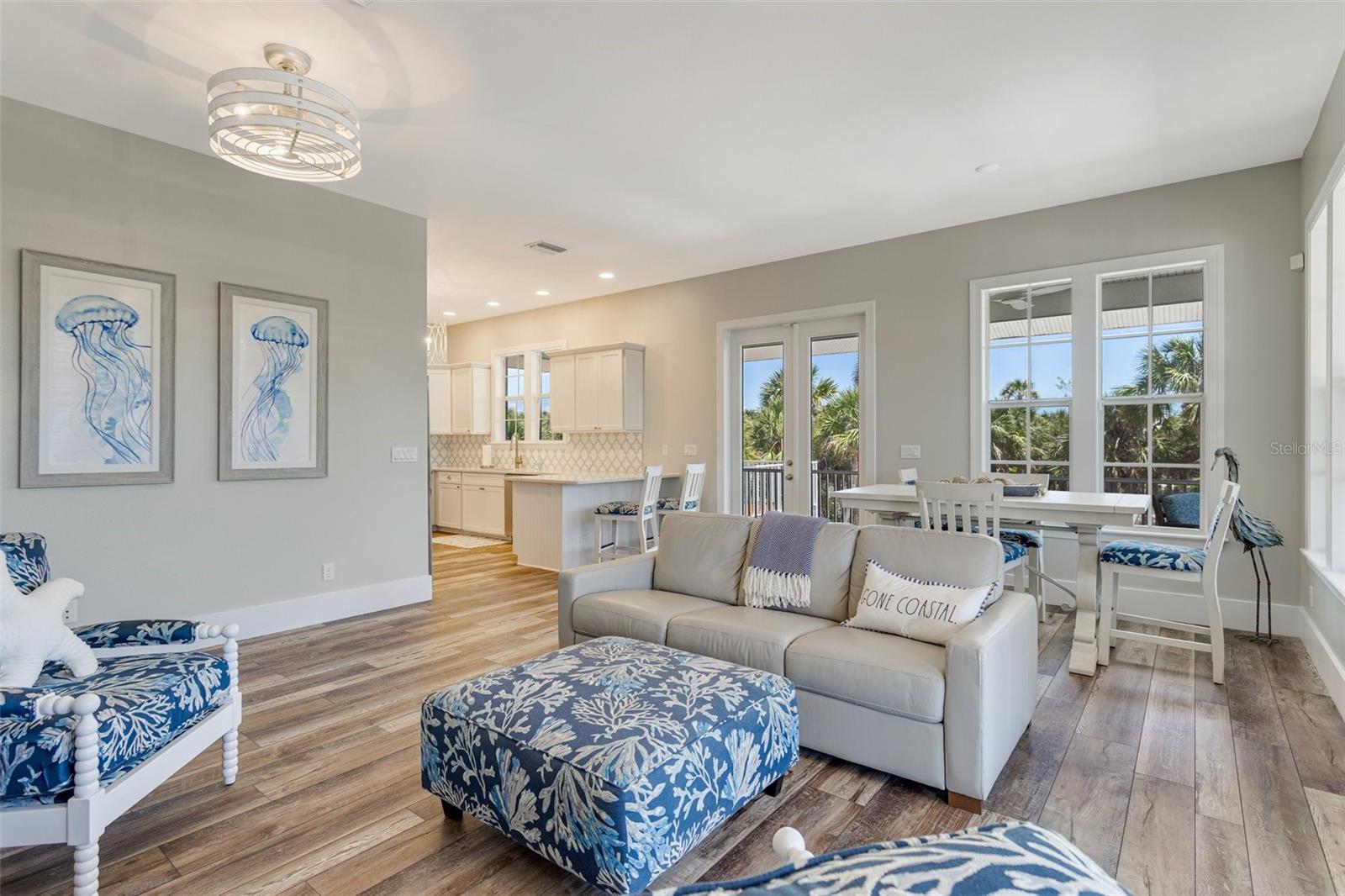 32 PALM DR, PLACIDA, FL, 33946