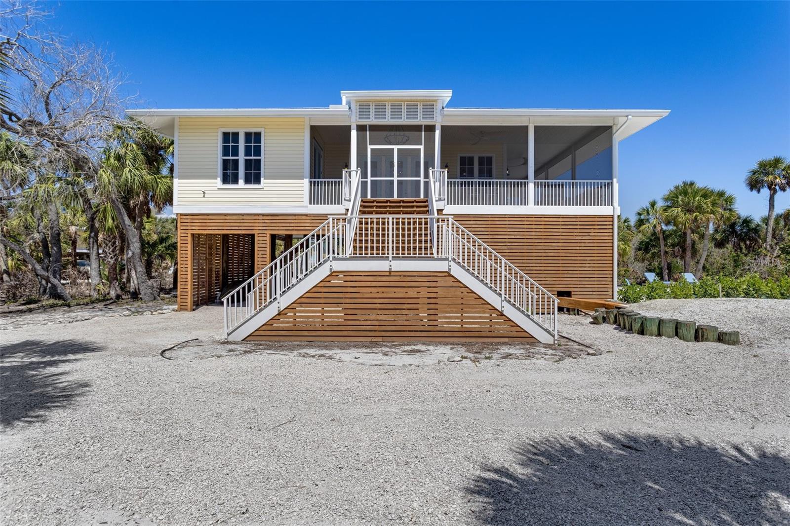 32 PALM DR, PLACIDA, FL, 33946