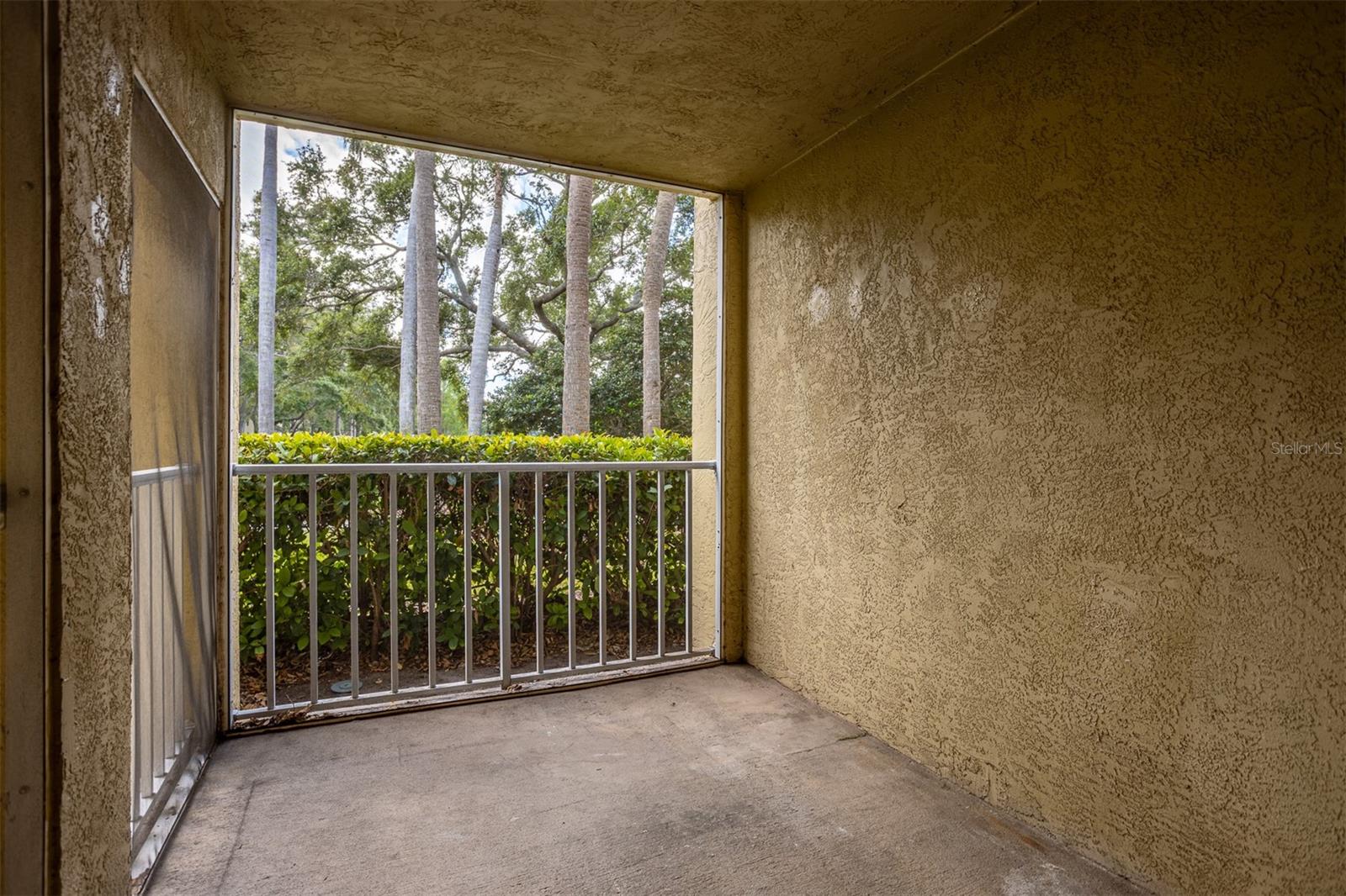 2690 CORAL LANDINGS BLVD #112, PALM HARBOR, FL, 34684