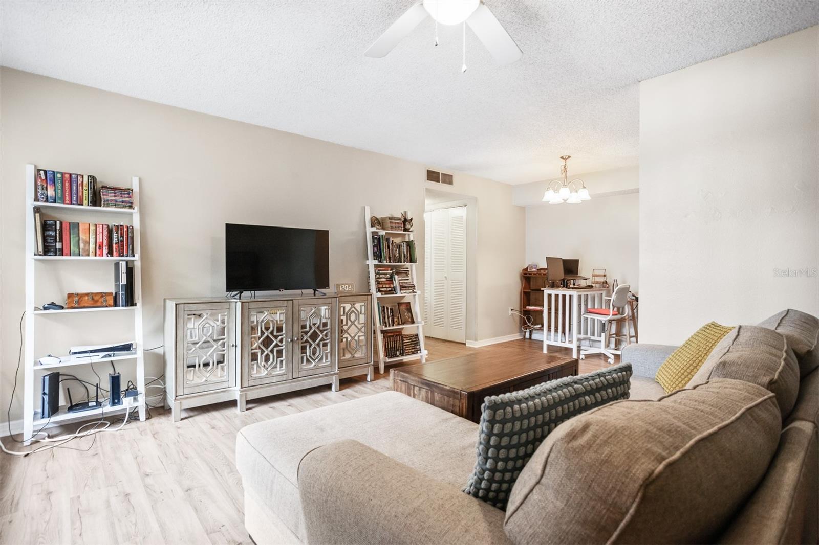 2690 CORAL LANDINGS BLVD #112, PALM HARBOR, FL, 34684