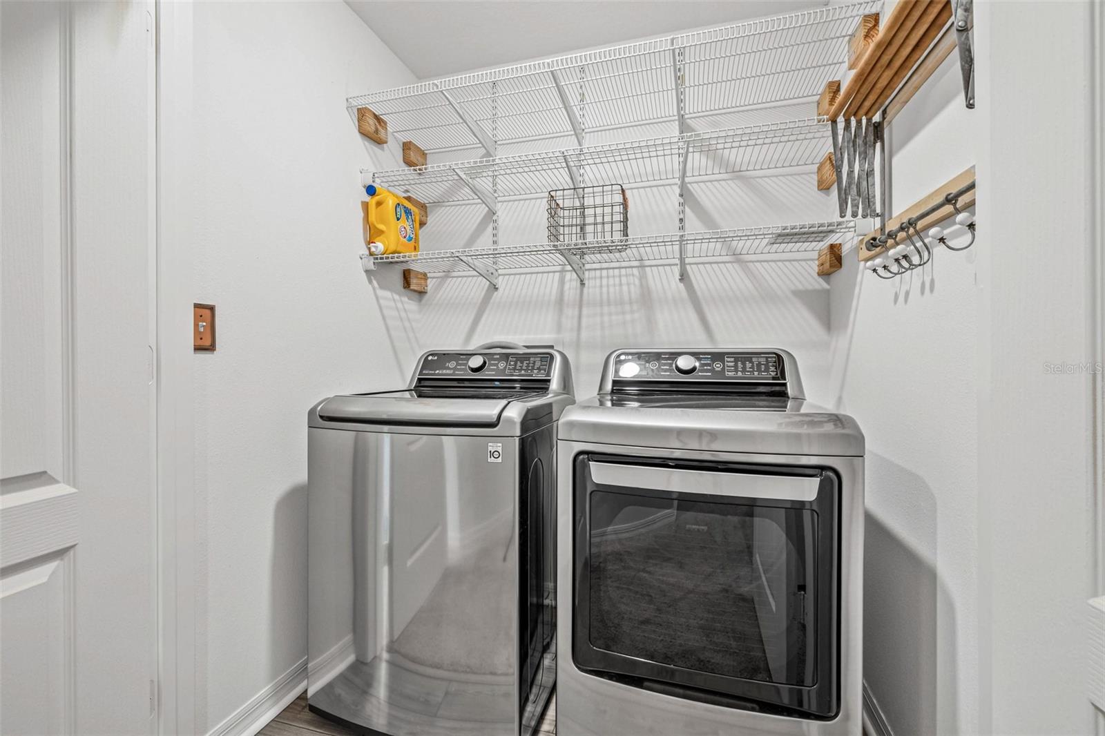 5429 COMPANION LN, TAMPA, FL, 33619