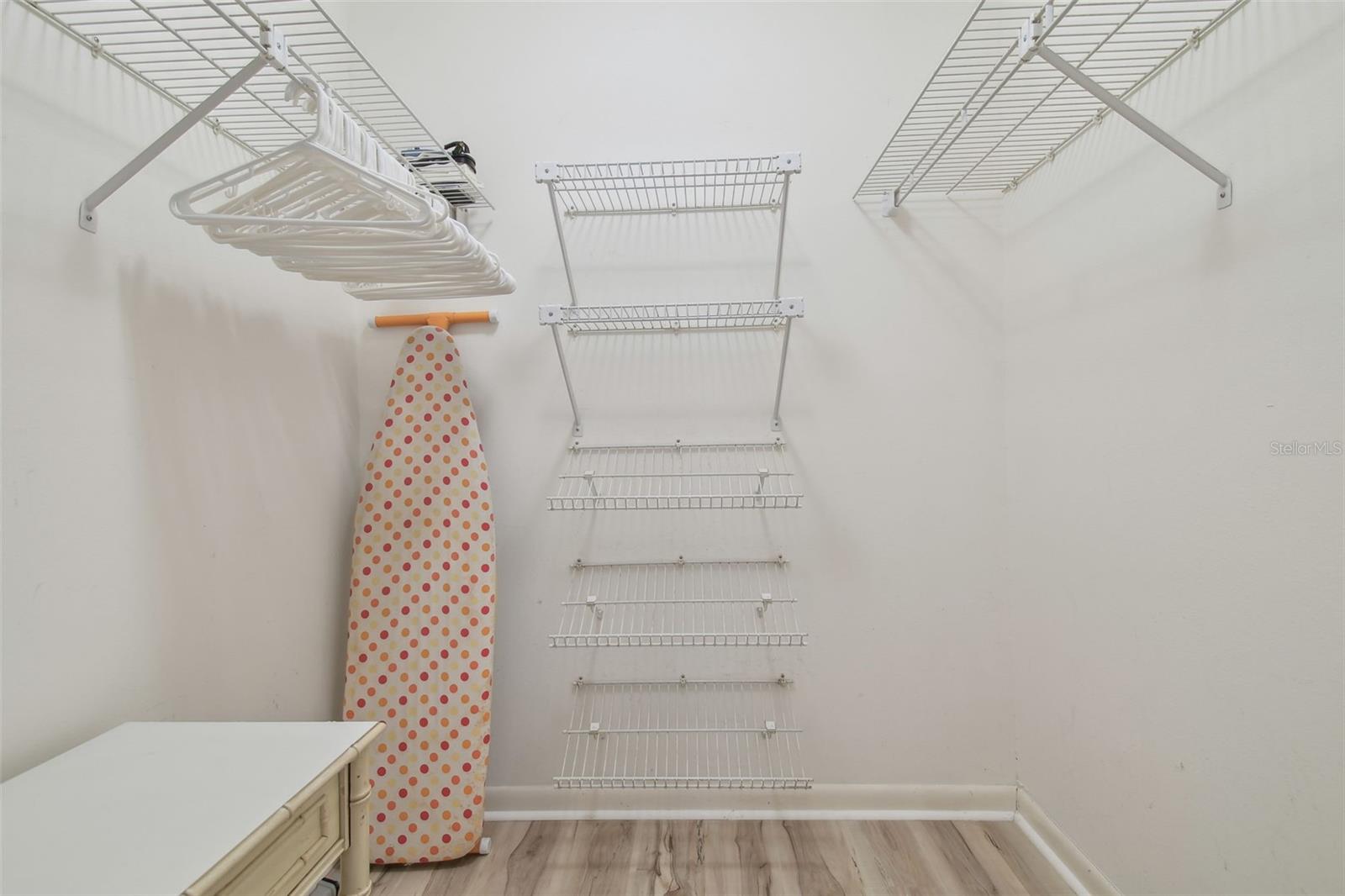 5434 KEMKERRY RD, WESLEY CHAPEL, FL, 33543