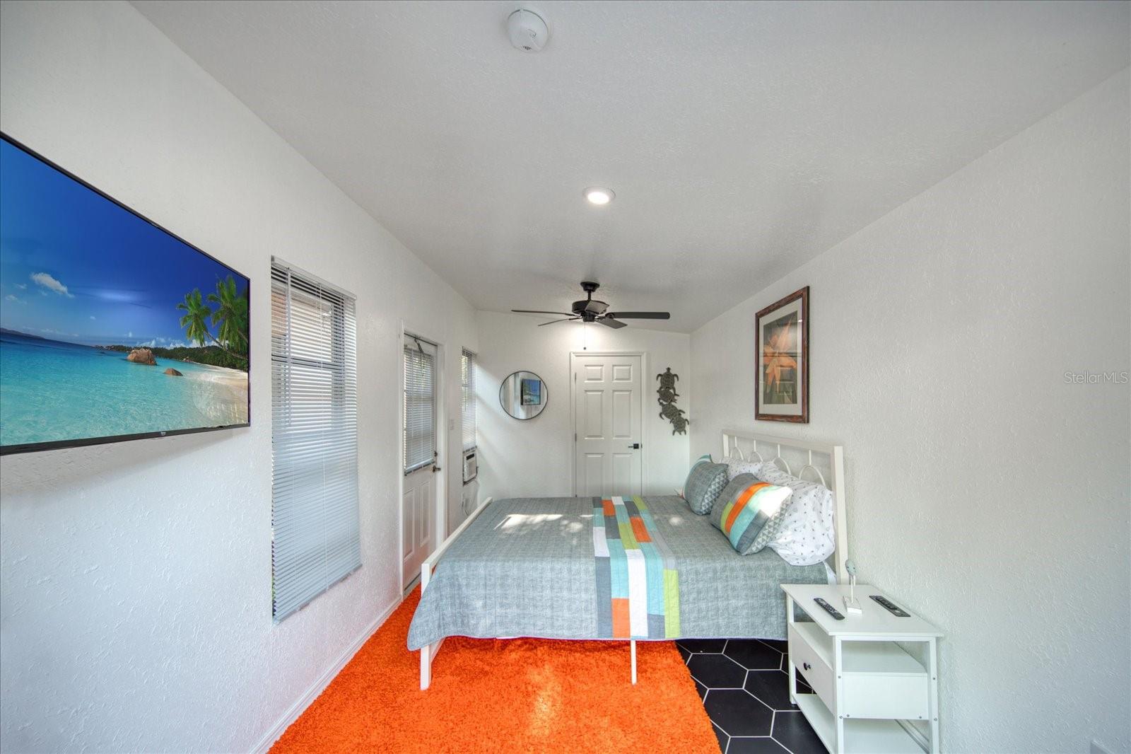 13703 OAK FOREST BLVD N, SEMINOLE, FL, 33776