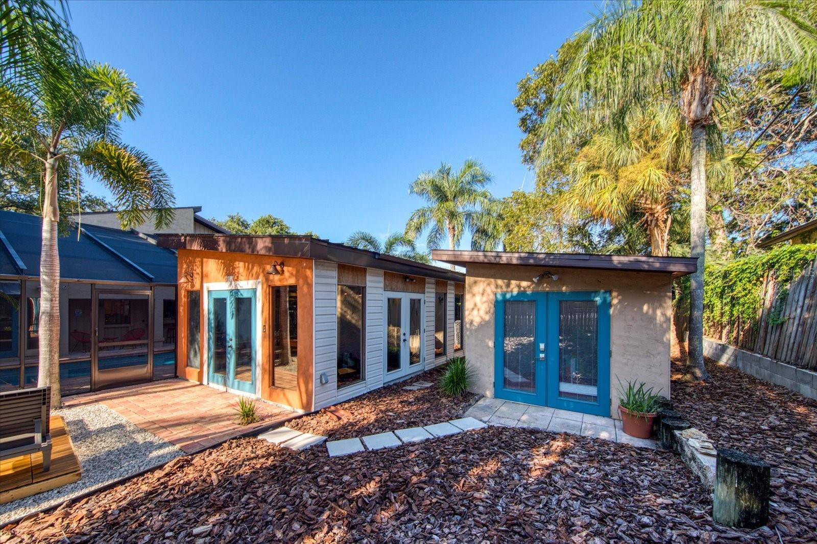 13703 OAK FOREST BLVD N, SEMINOLE, FL, 33776