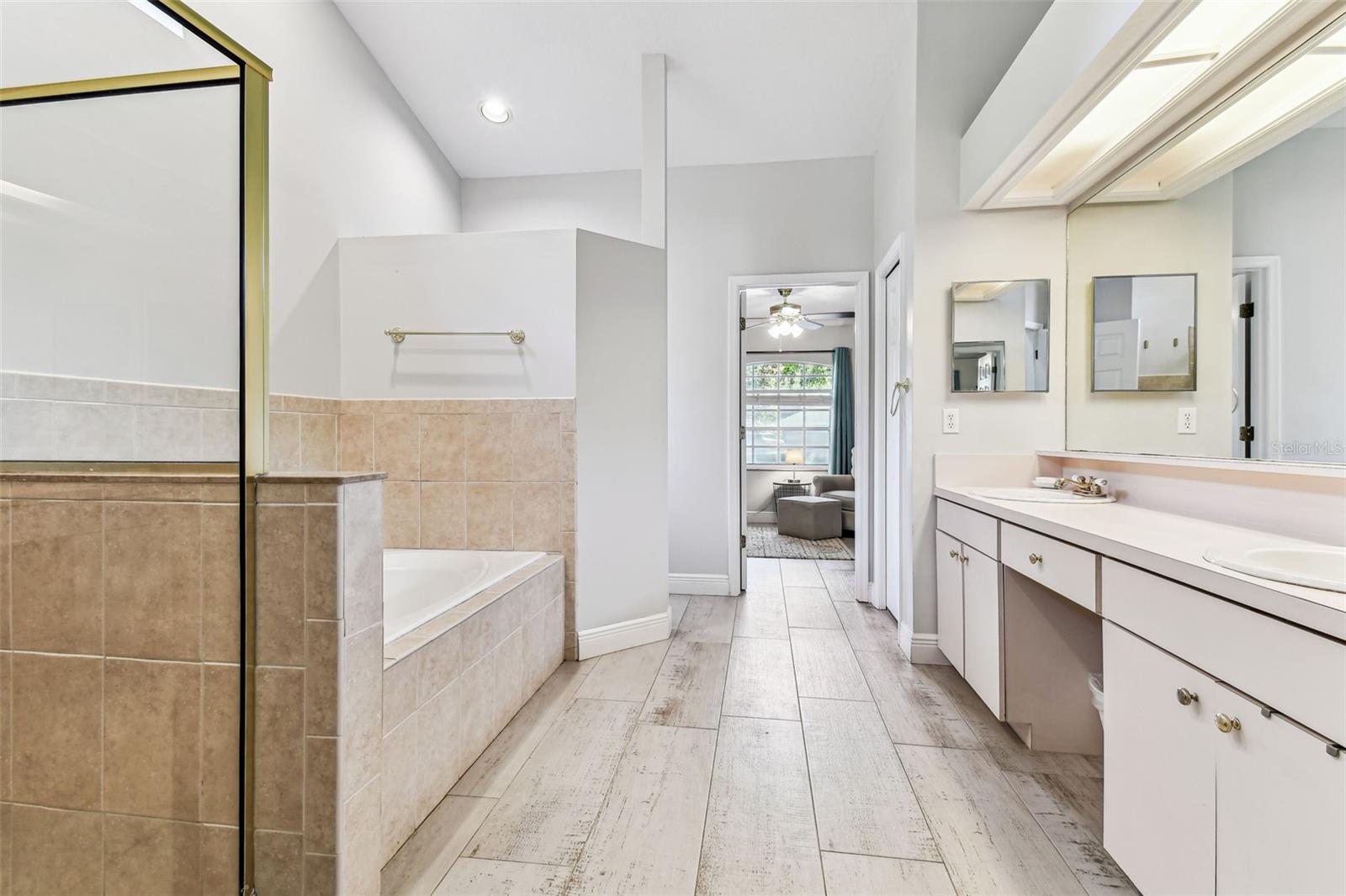 17904 SINGING WOOD PL, LUTZ, FL, 33548