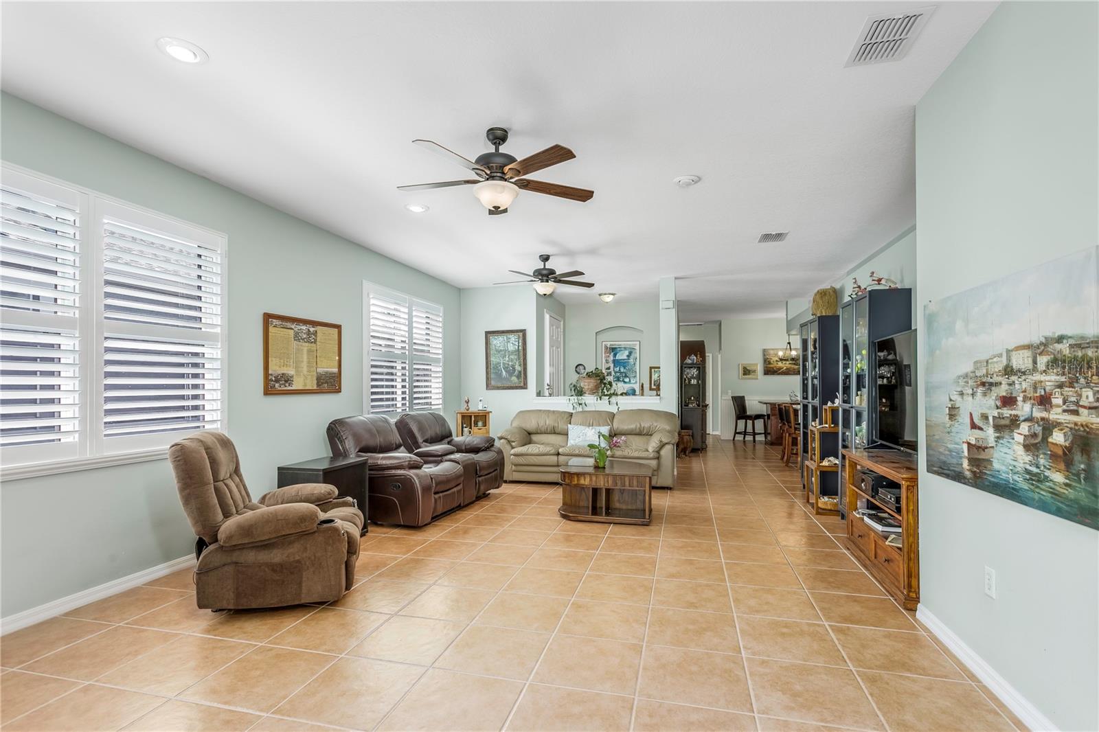 Living room/Dining room