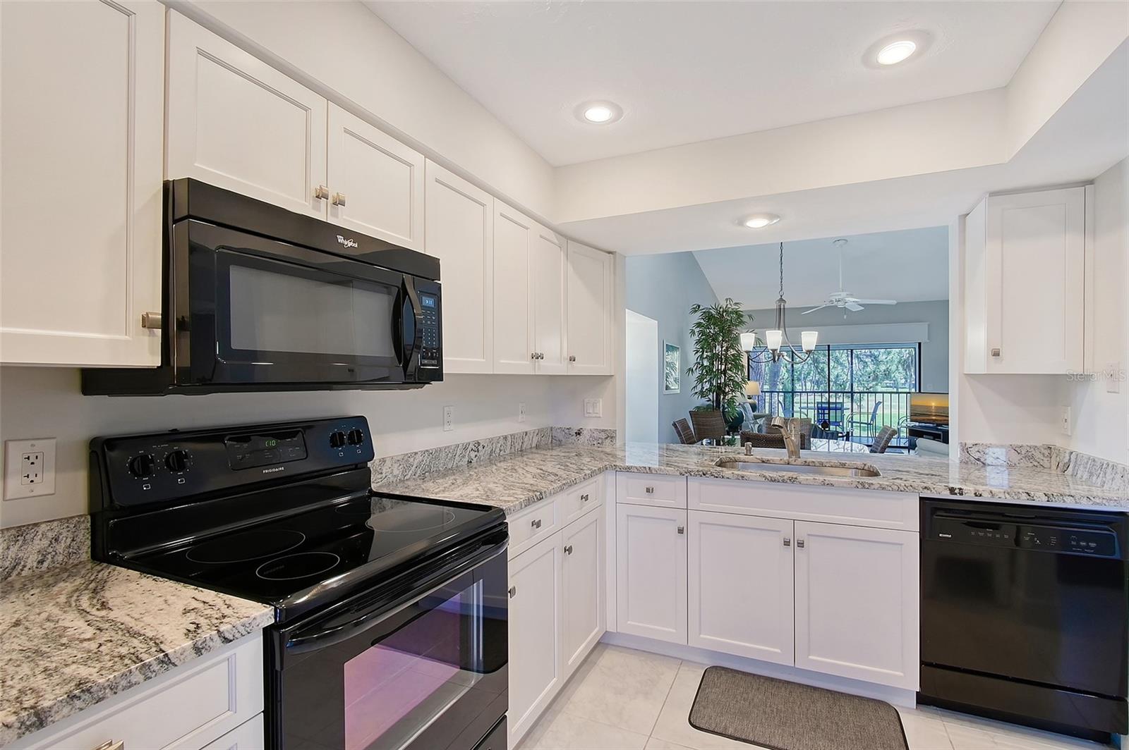 4622 WEYBRIDGE #18, SARASOTA, FL, 34235