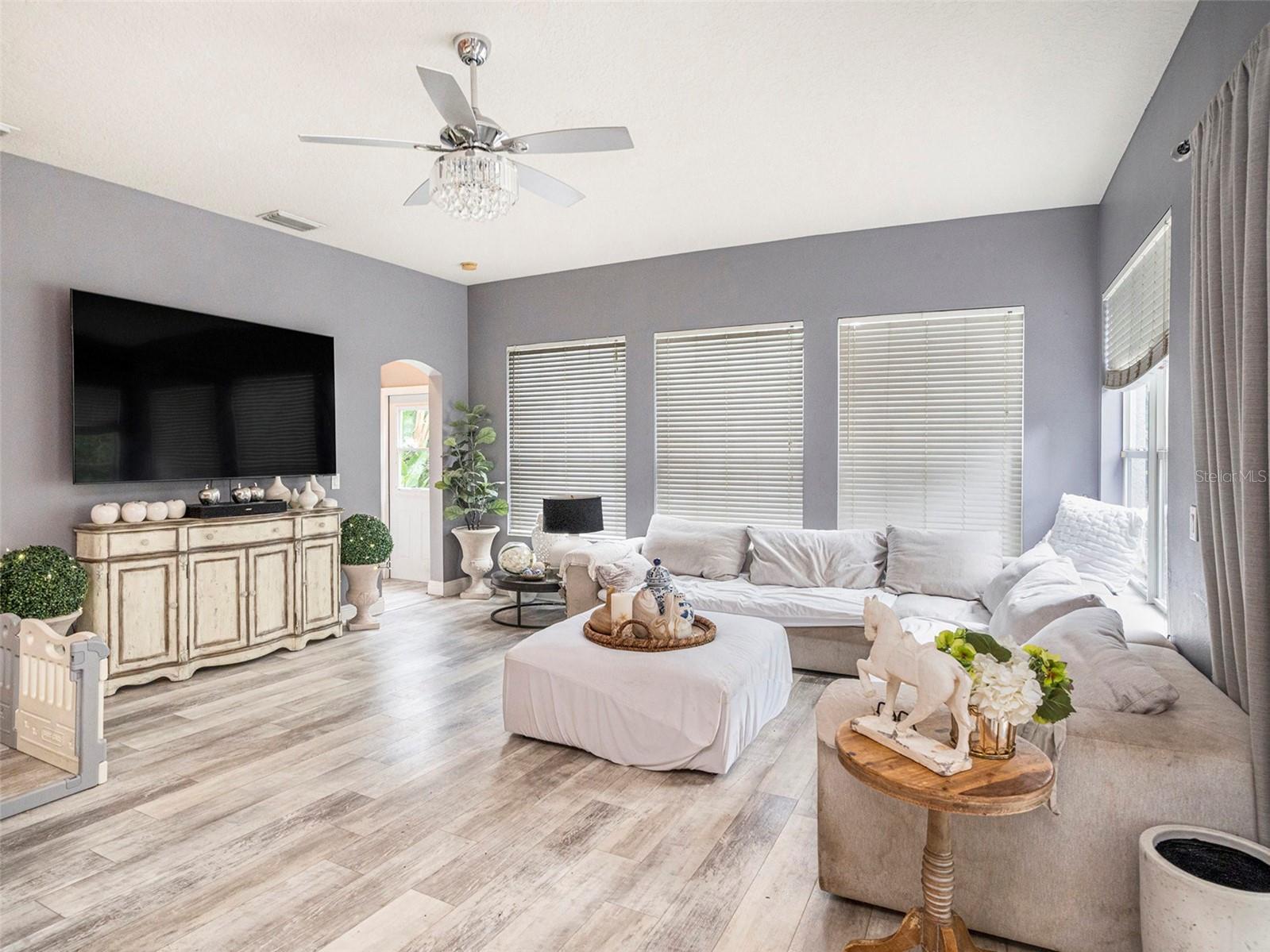 15207 KESTRELRISE DR, LITHIA, FL, 33547