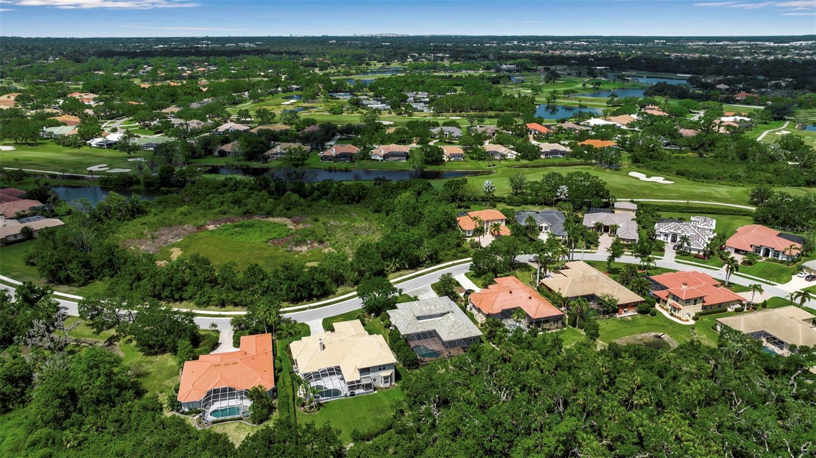 A4649005 Property Photo