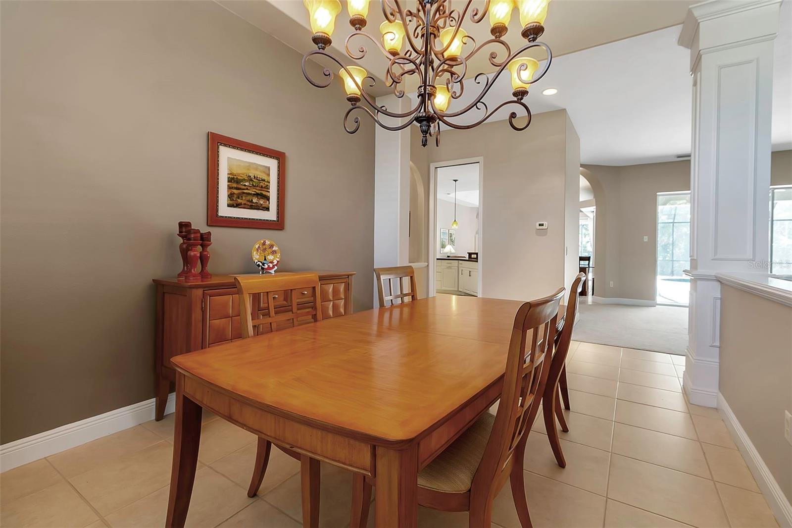 A4649005 Property Photo