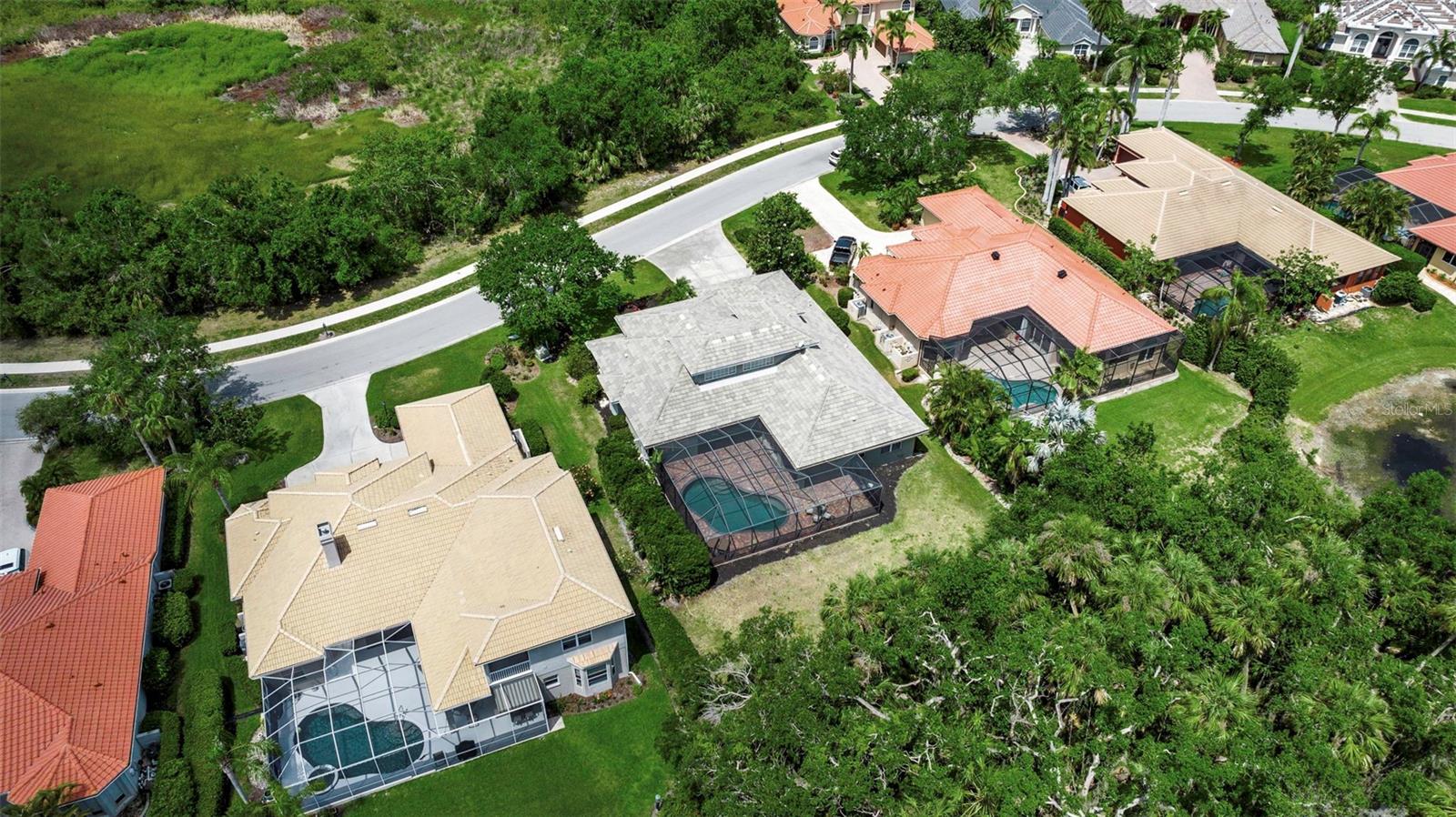 A4649005 Property Photo
