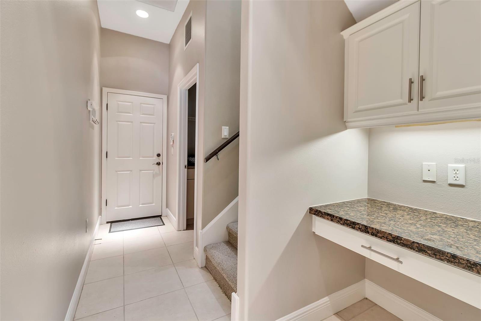A4649005 Property Photo