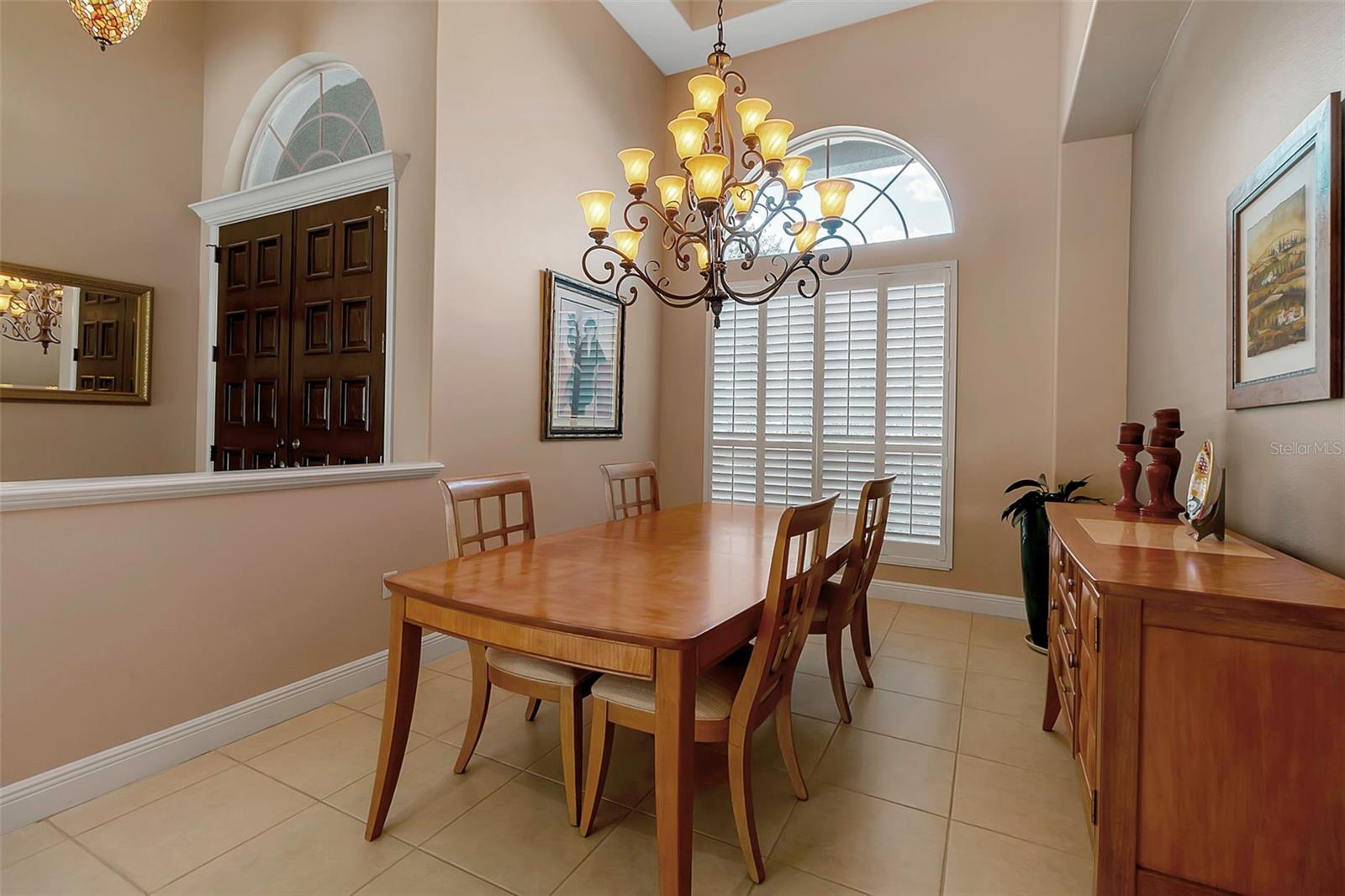 A4649005 Property Photo