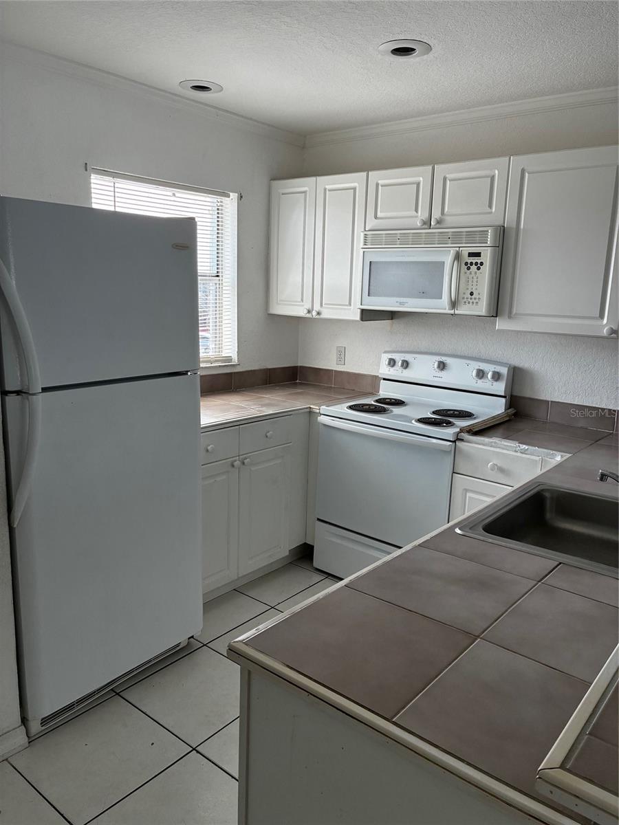 25050 SANDHILL BLVD #B3, PUNTA GORDA, FL, 33983