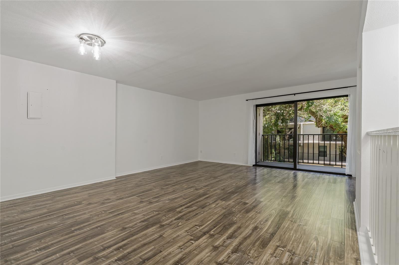 105 4TH AVE NE #220, ST PETERSBURG, FL, 33701