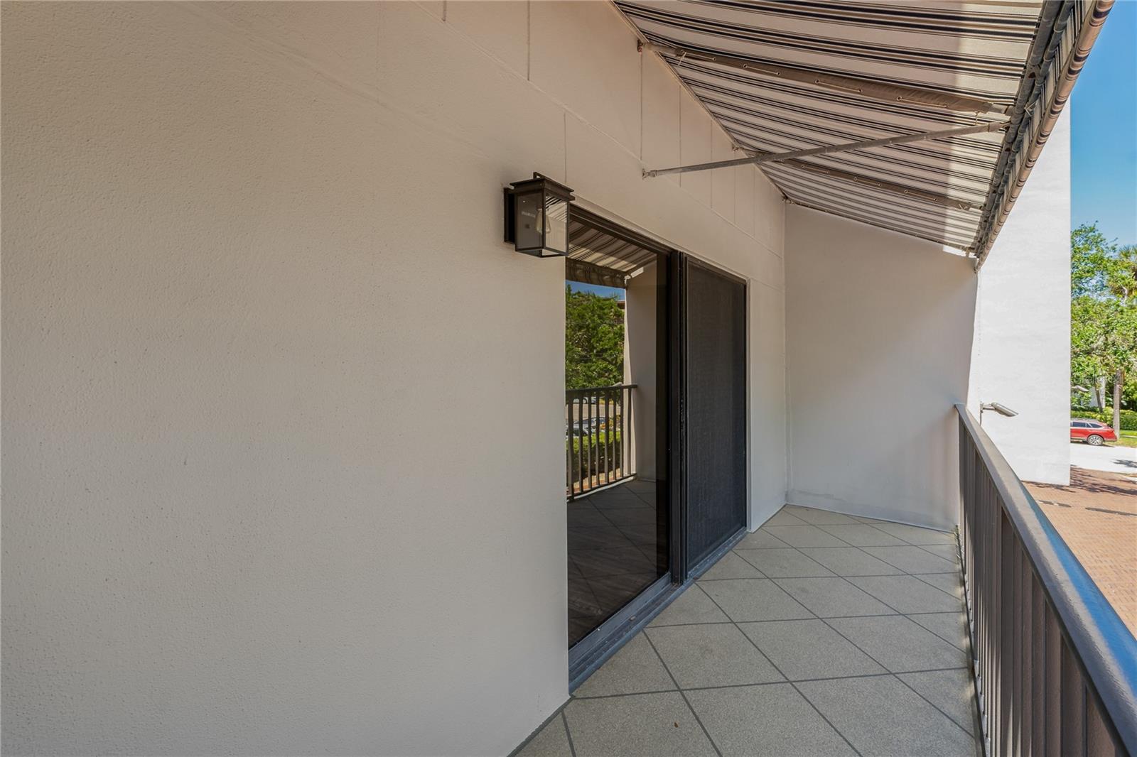 105 4TH AVE NE #220, ST PETERSBURG, FL, 33701