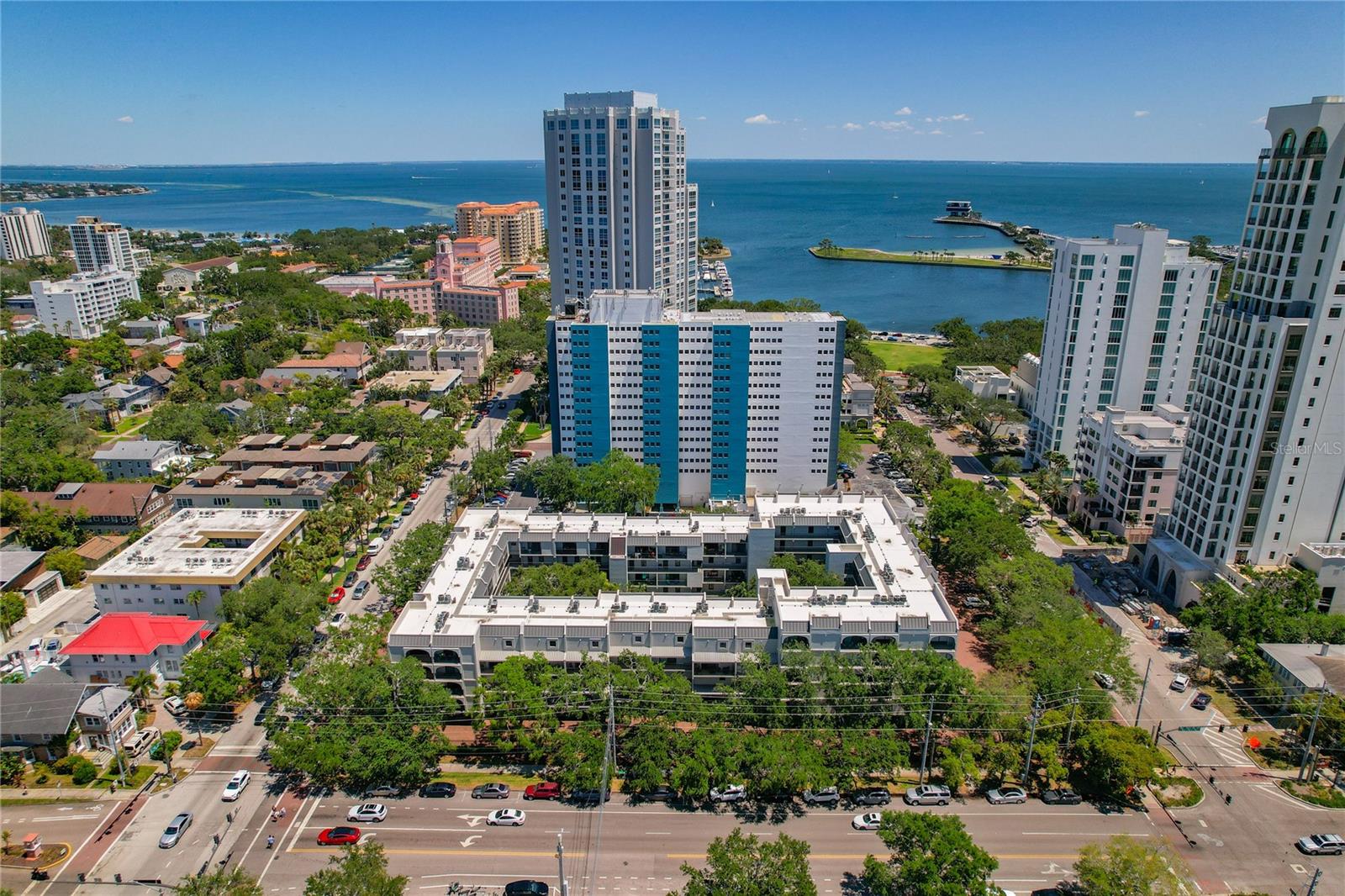 105 4TH AVE NE #220, ST PETERSBURG, FL, 33701