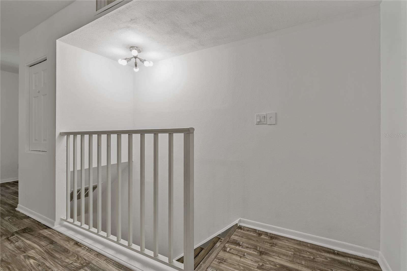 105 4TH AVE NE #220, ST PETERSBURG, FL, 33701