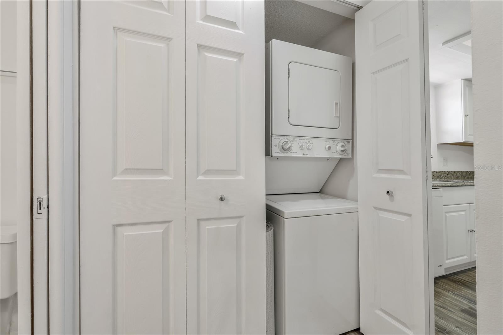 105 4TH AVE NE #220, ST PETERSBURG, FL, 33701