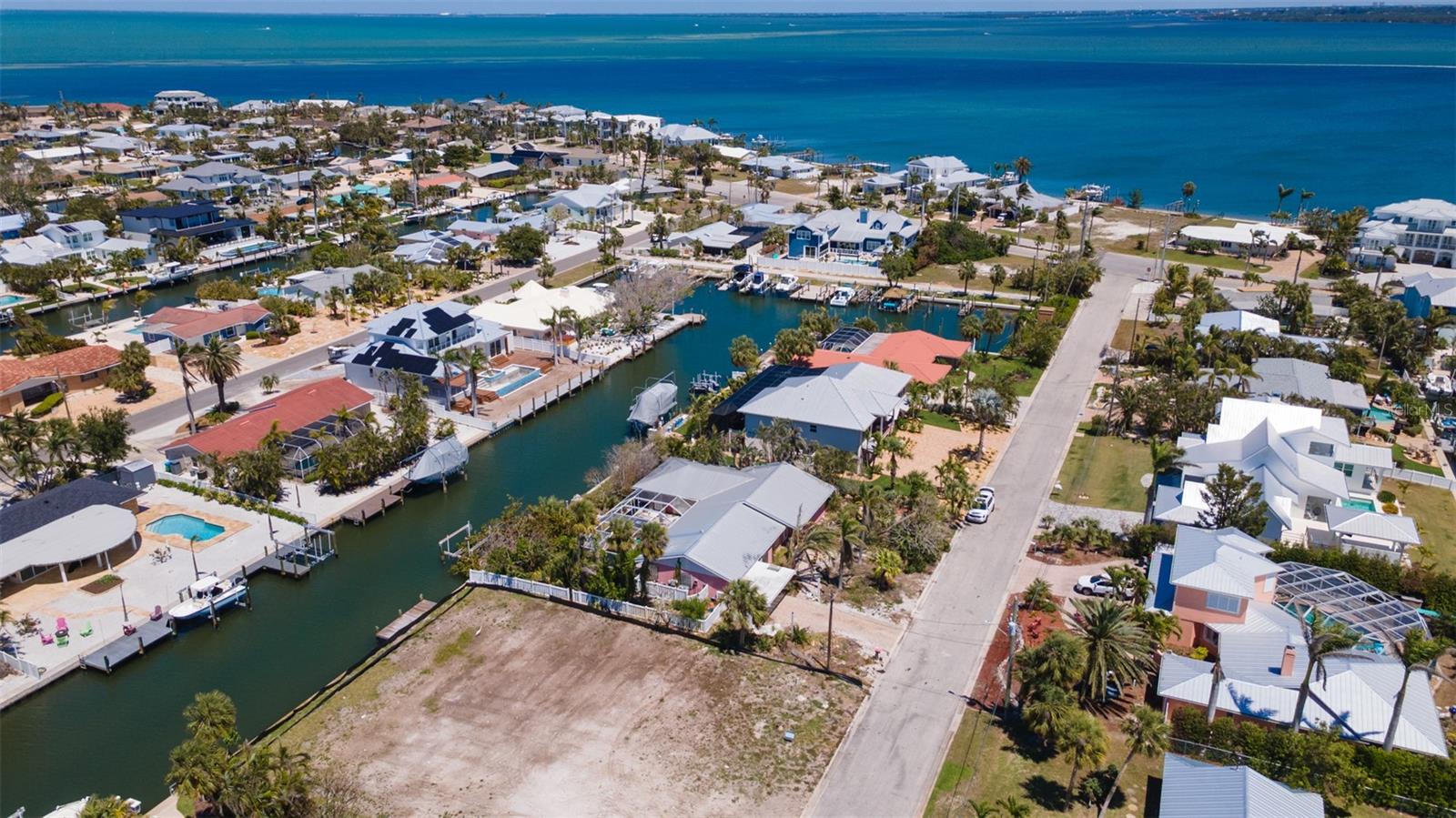 607 BARONET LN, HOLMES BEACH, FL, 34217