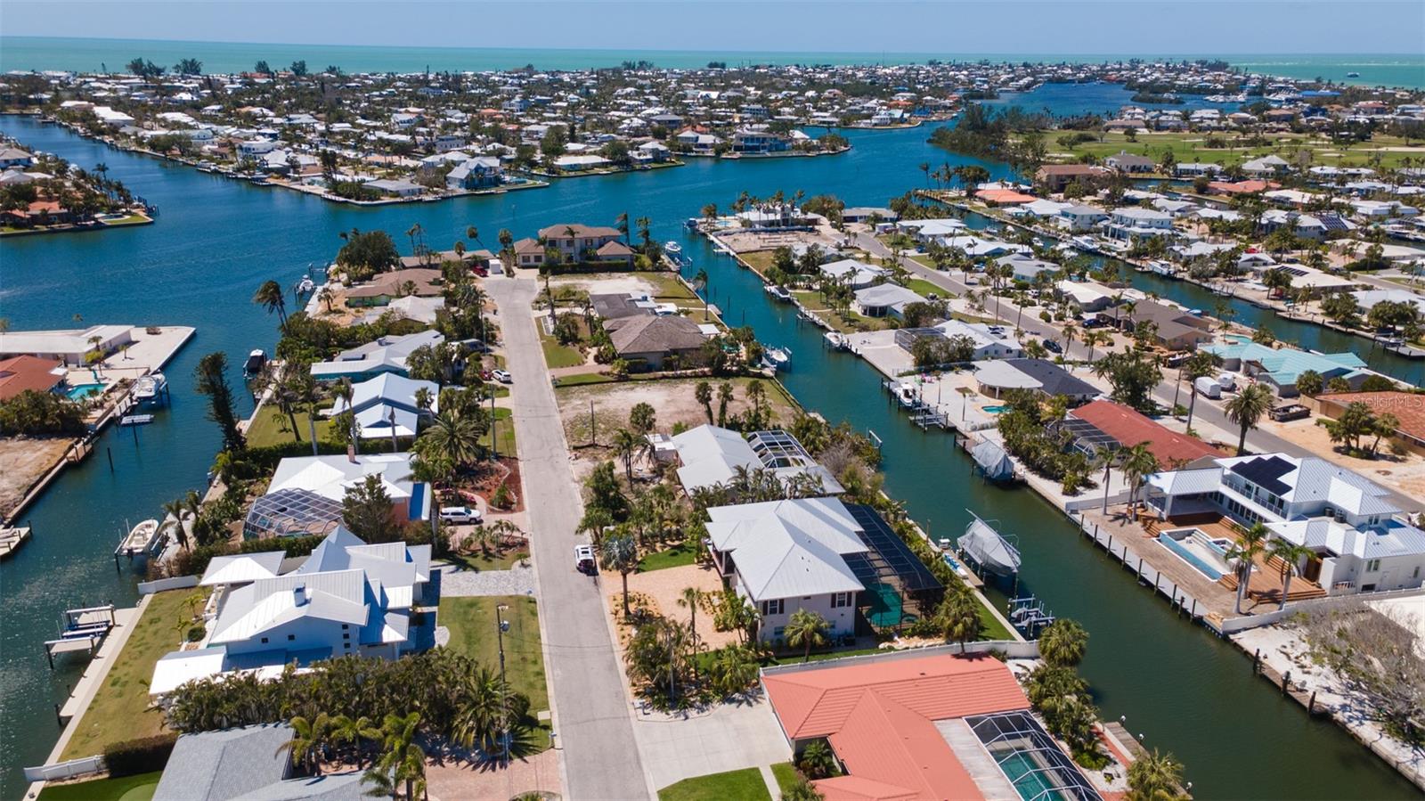 607 BARONET LN, HOLMES BEACH, FL, 34217