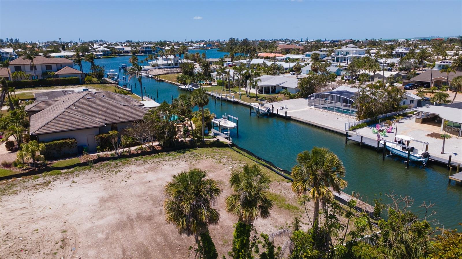 607 BARONET LN, HOLMES BEACH, FL, 34217