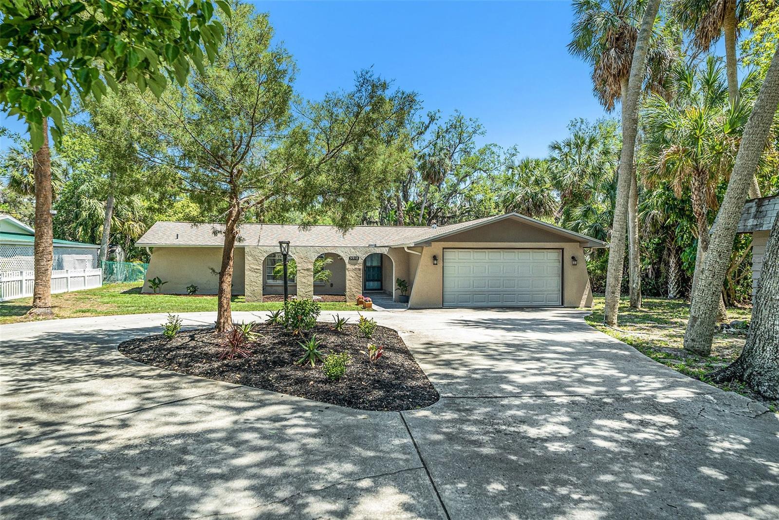 5910 RIVER RD, NEW PORT RICHEY, FL, 34652