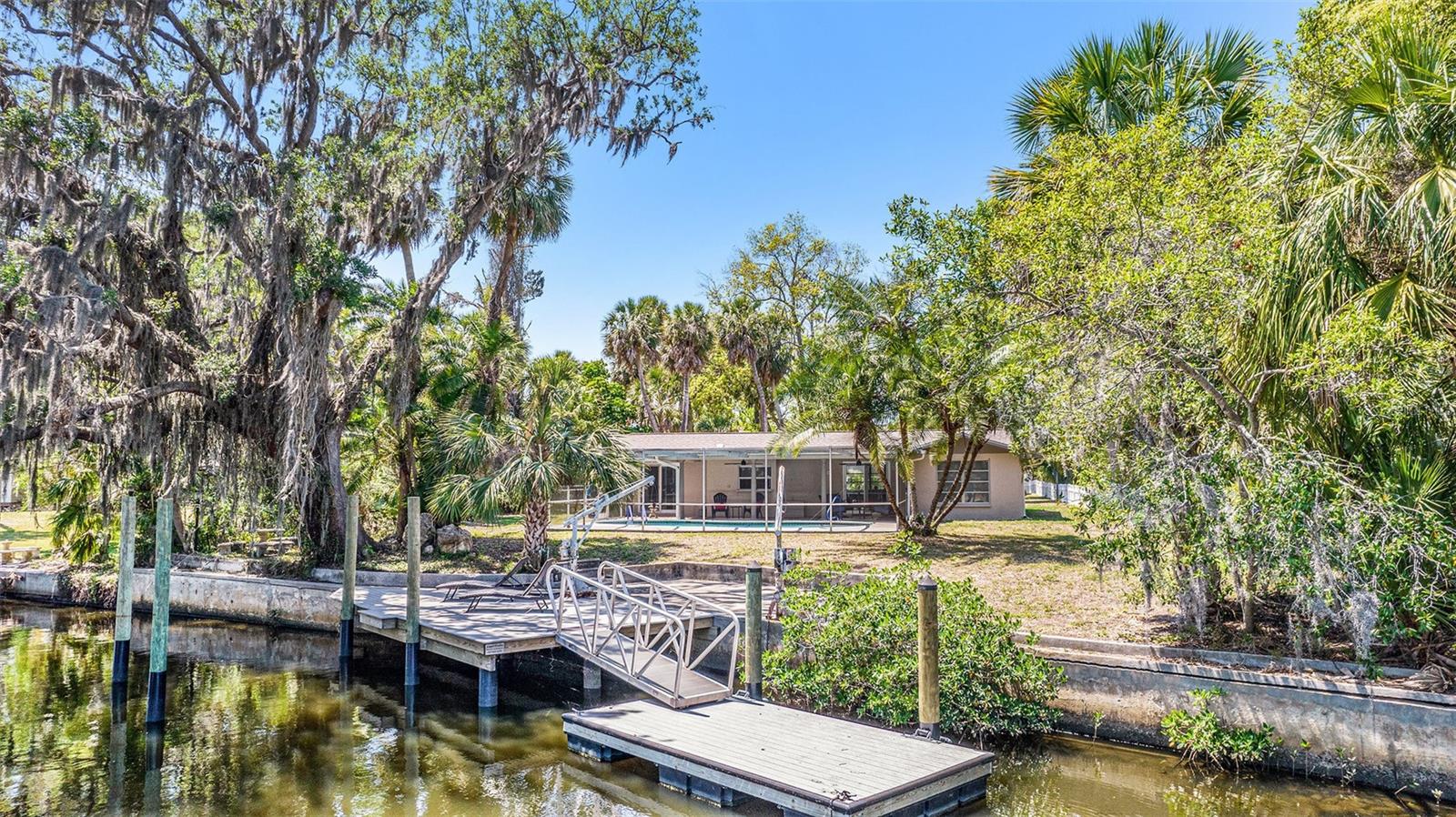 5910 RIVER RD, NEW PORT RICHEY, FL, 34652