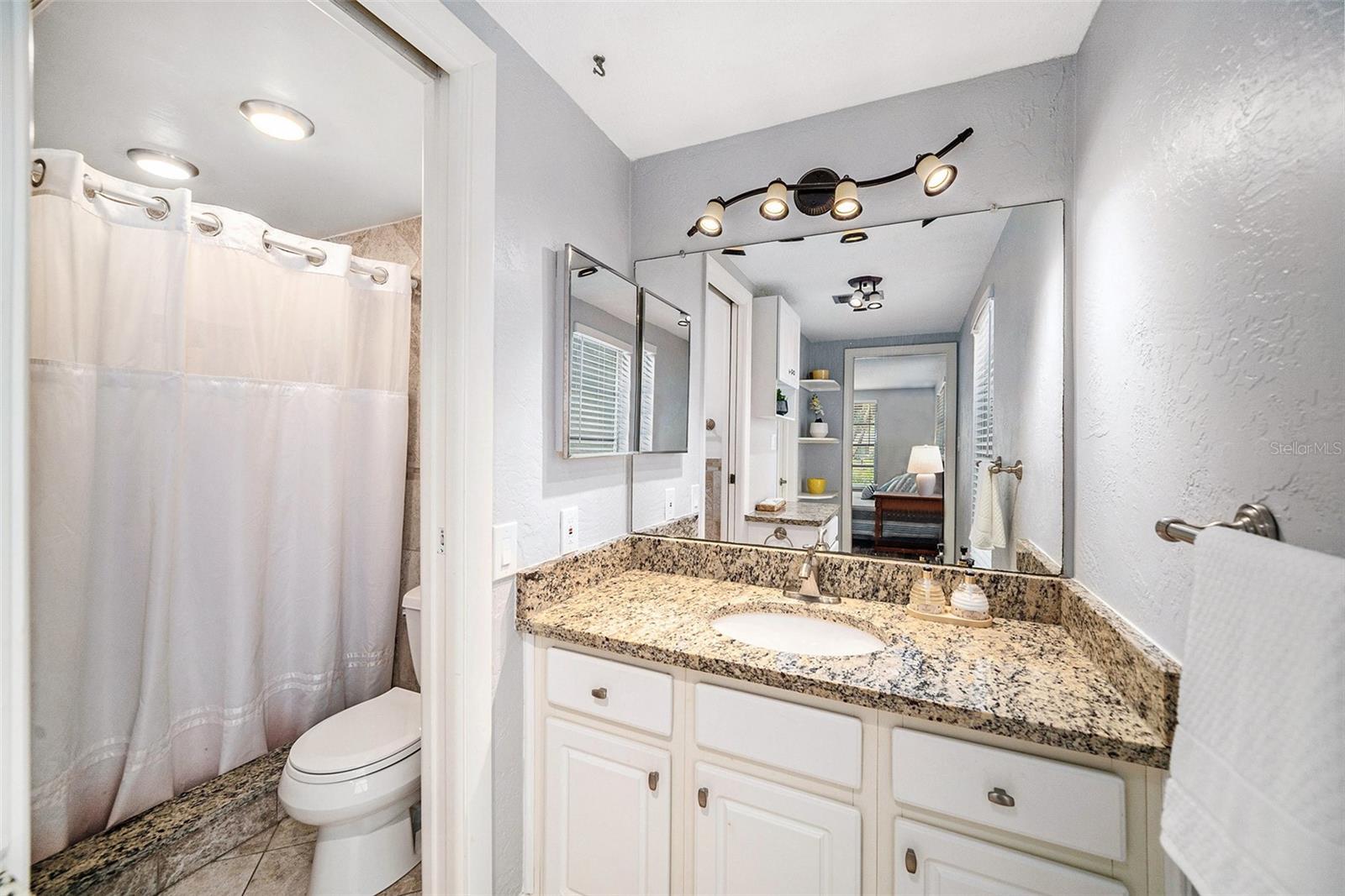 5910 RIVER RD, NEW PORT RICHEY, FL, 34652