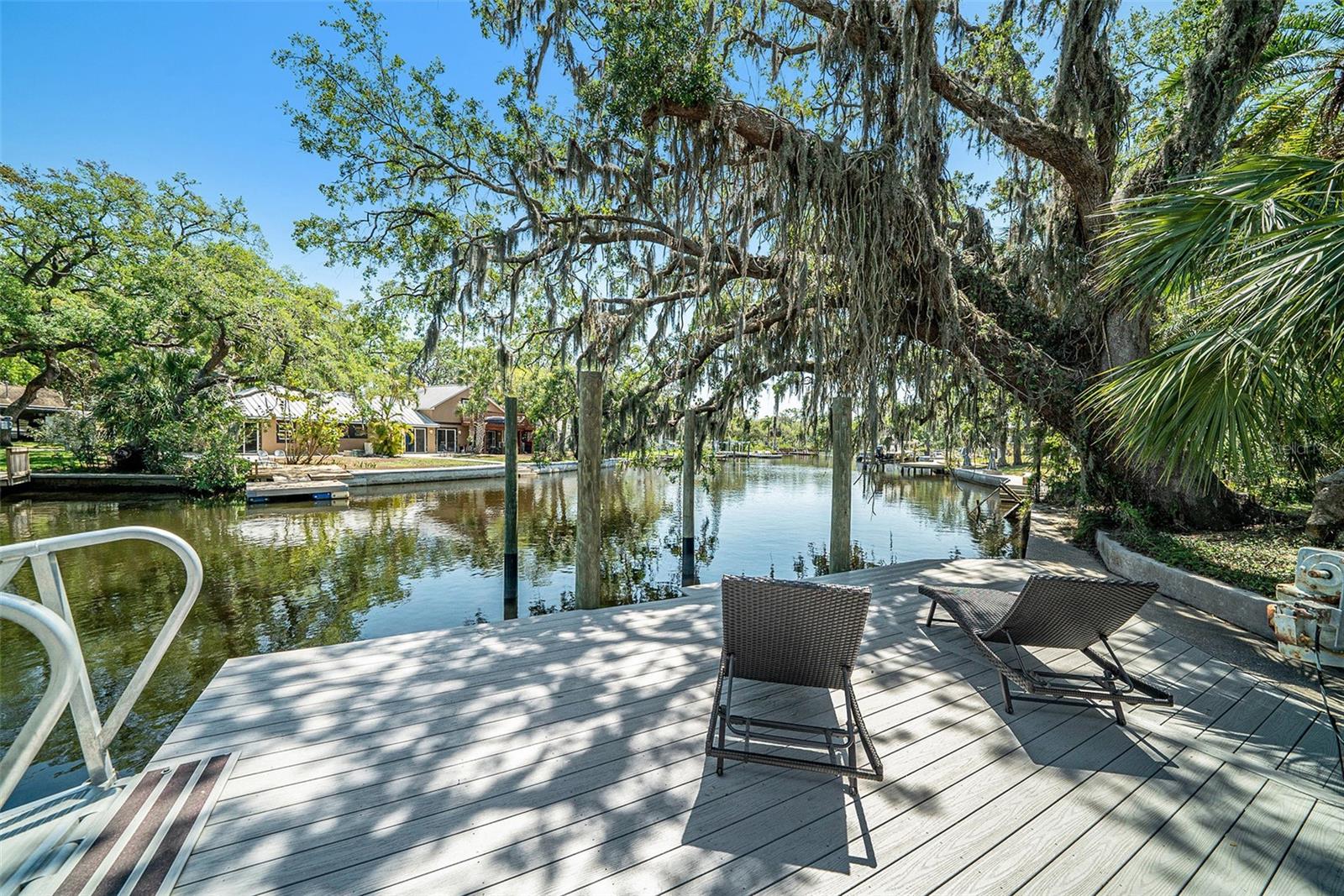 5910 RIVER RD, NEW PORT RICHEY, FL, 34652