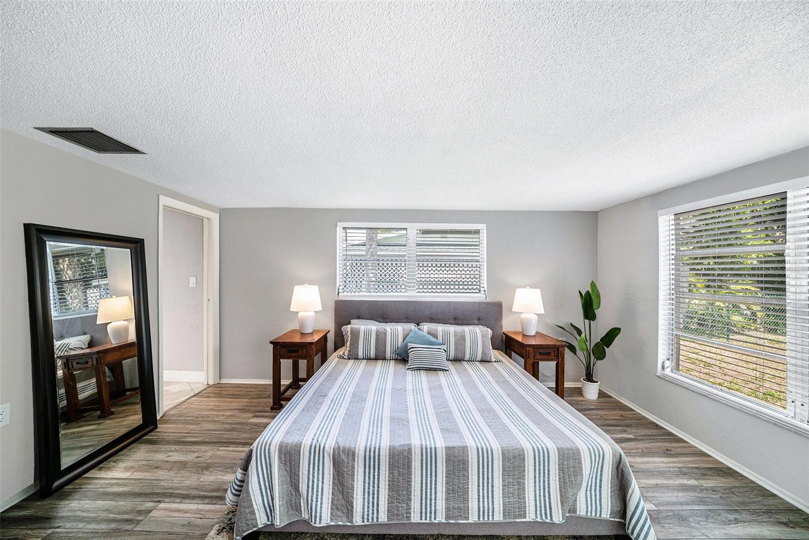 5910 RIVER RD, NEW PORT RICHEY, FL, 34652