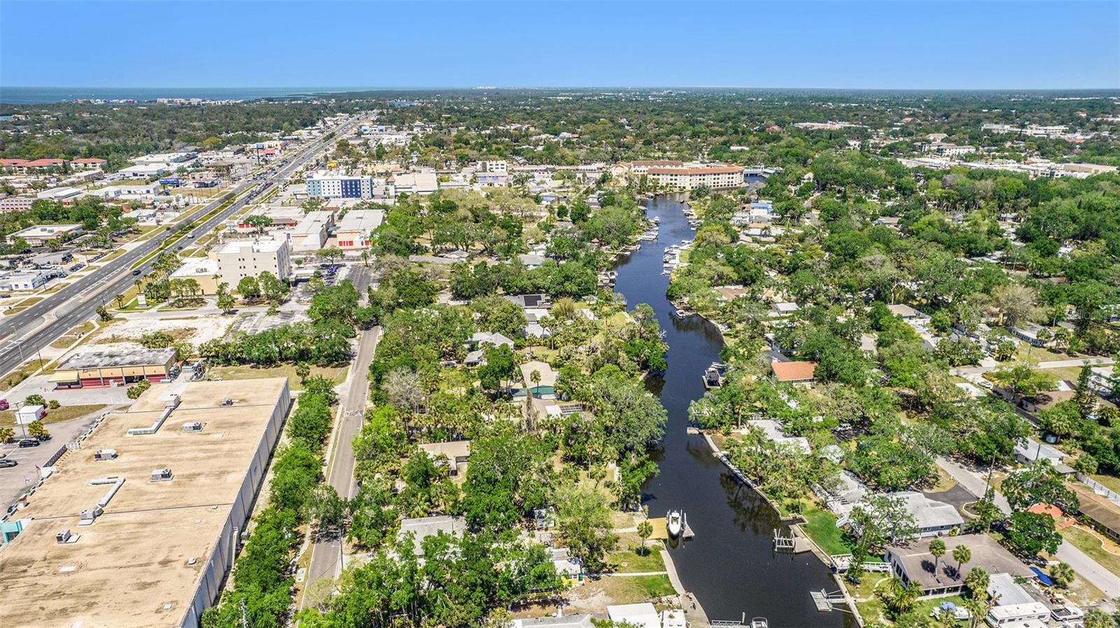 5910 RIVER RD, NEW PORT RICHEY, FL, 34652