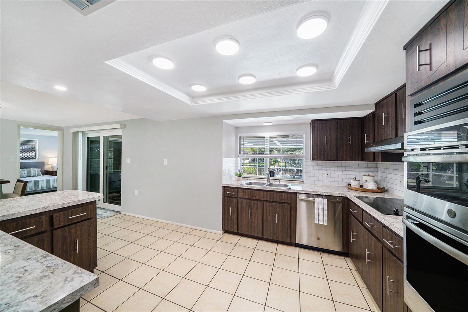 5910 RIVER RD, NEW PORT RICHEY, FL, 34652