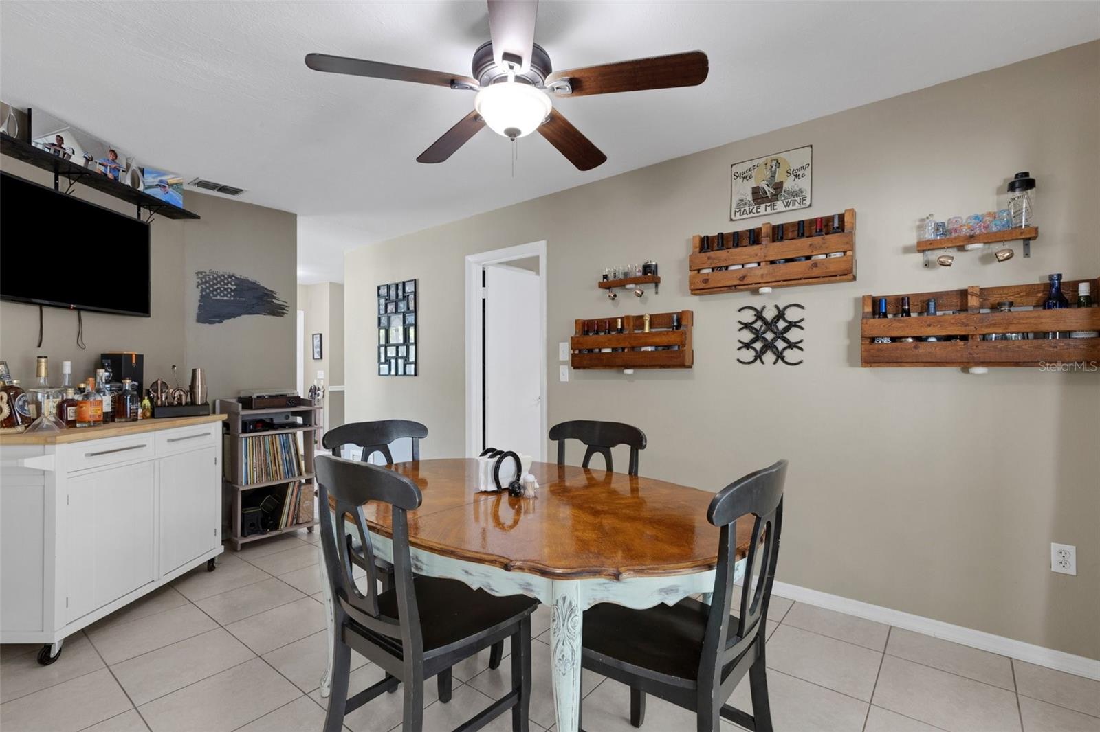 2867 INDIANWOOD DR, SARASOTA, FL, 34232