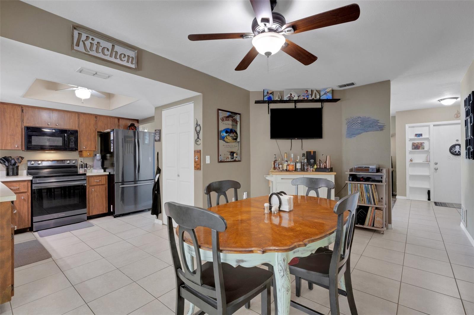 2867 INDIANWOOD DR, SARASOTA, FL, 34232